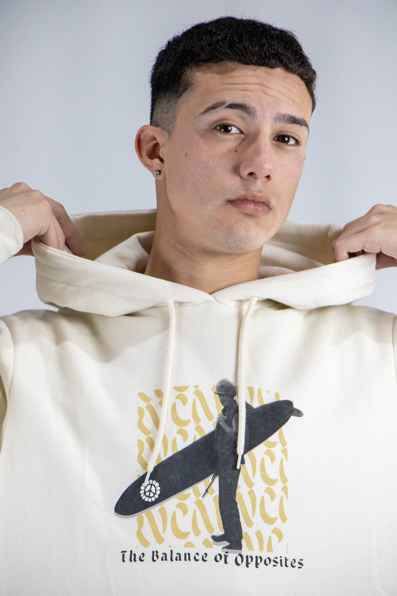 RVCA Men's Peace Club Hoodie - Soft Fleece Pullover Sweatshirt for Casual Wear, Street Style & Outdoor Activities