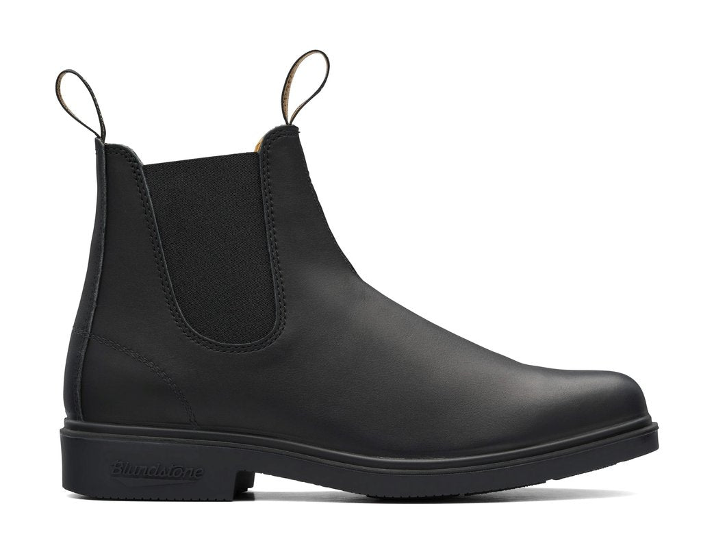 Blundstone 068 Dress Chelsea Boots - Black Leather Ankle Boots for Men & Women | Perfect for Office, Casual Wear & Outdoor Activities