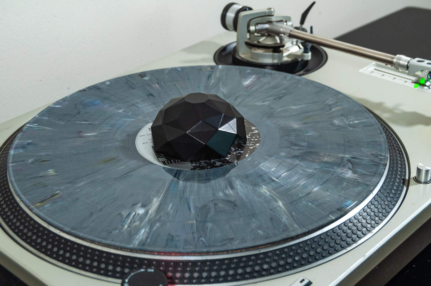 Premium Vinyl Record Weight - Anti-Slip Stabilizer for Turntables | Reduce Vibrations & Improve Sound Quality | Perfect for DJs, Audiophiles & Vinyl Collectors