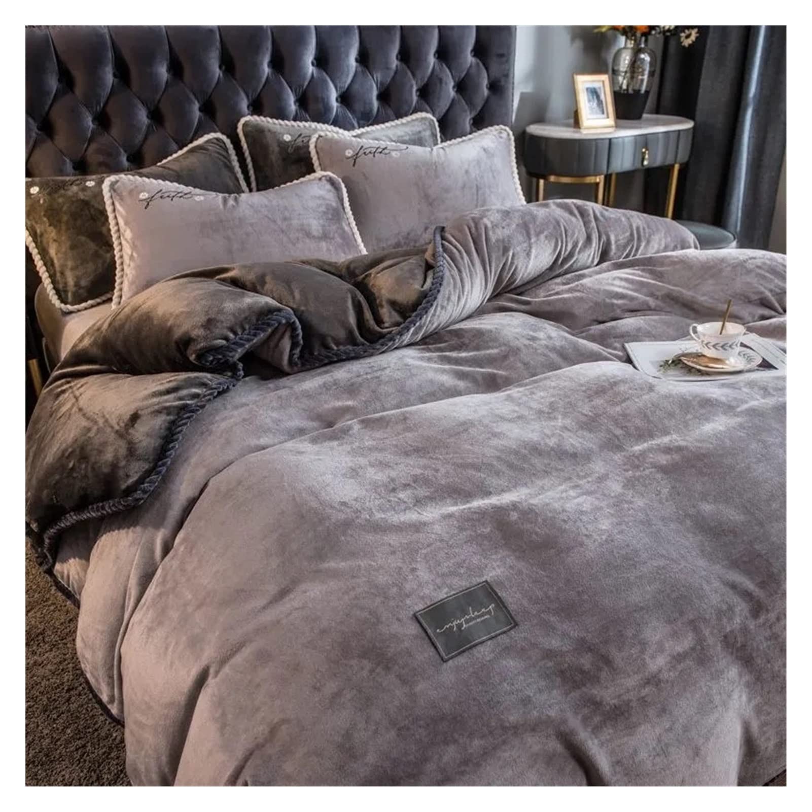TOMYEUS Winter Warm Solid Velvet Duvet Cover Set - King/Queen Size Thick Cozy Bedding with Pillowcases | Ultra Soft Velvet Fabric for Cold Weather | Perfect for Master Bedroom, Guest Room & Luxury Hotel Style