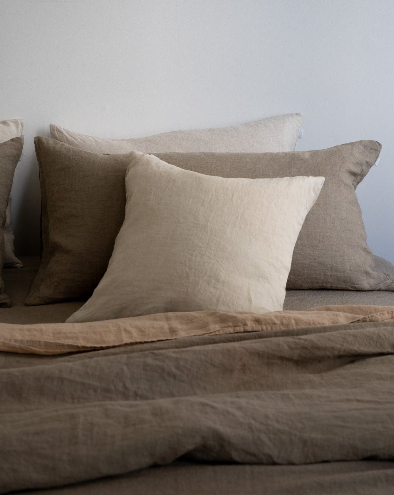 Sömn Home Premium Square Sham Cover - Soft & Breathable Pillowcase for Bedroom Decor - Perfect for Master Bedroom, Guest Room, and Hotel Styling