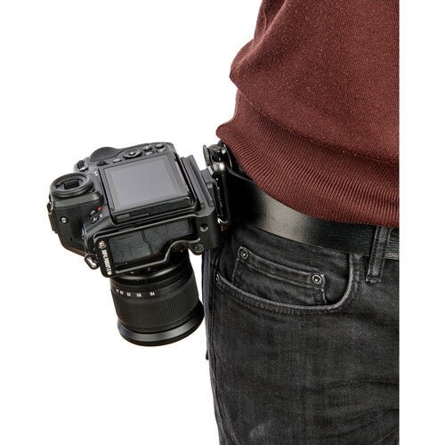 3 Legged Thing Zooey QD L Bracket for Nikon Z8 (Darkness) - Quick Release Camera Mount for Nikon Z8 DSLR - Perfect for Landscape, Portrait & Studio Photography