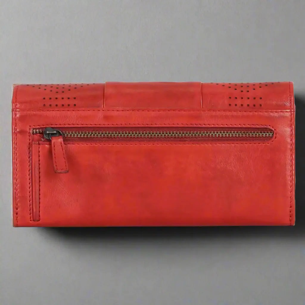 MET Women's Wallet - Slim RFID Blocking Leather Wallet with Multiple Card Slots - Perfect for Everyday Use, Travel & Gift Giving