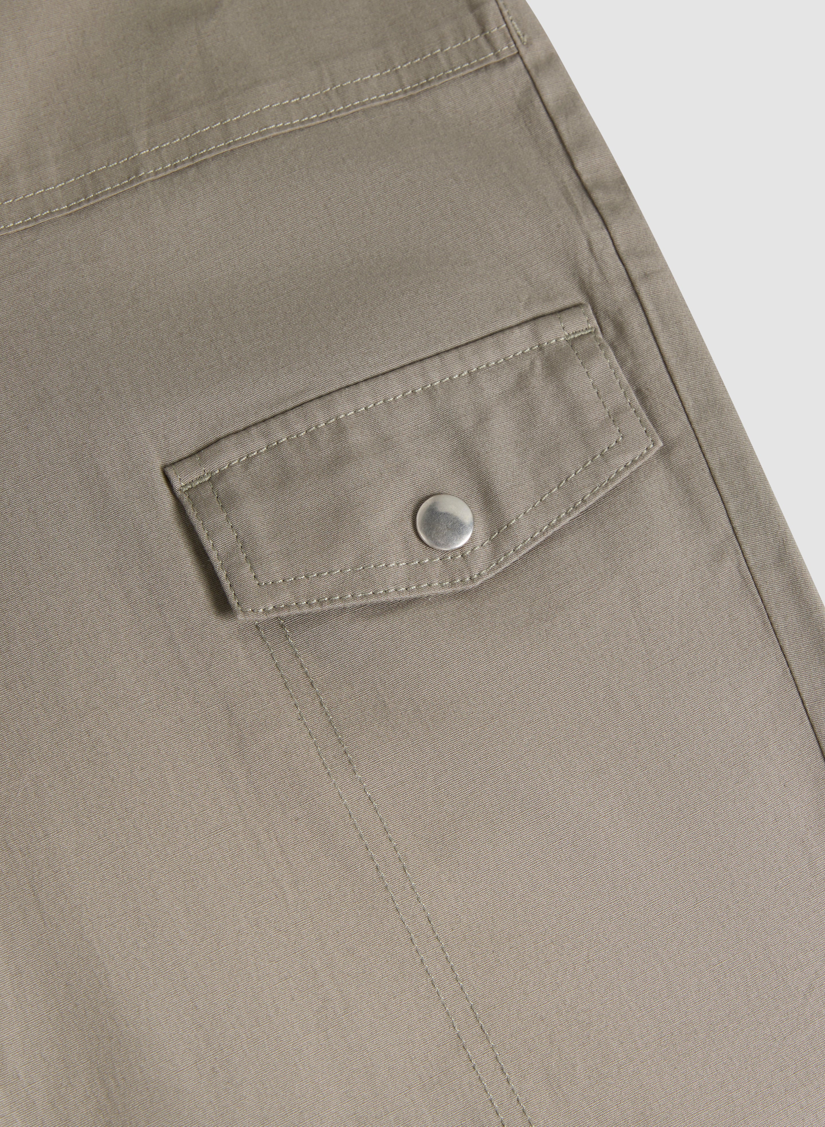 Breathable Cotton Drawstring Waist Cargo Capris for Women - Comfortable Outdoor Hiking, Travel & Casual Wear