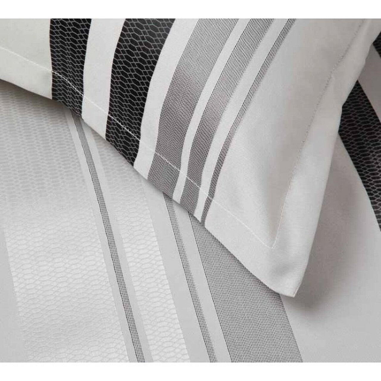 Premium Flinders Pewter Quilt Cover Set by Logan & Mason - Luxury Bedding for Master Bedrooms & Guest Rooms