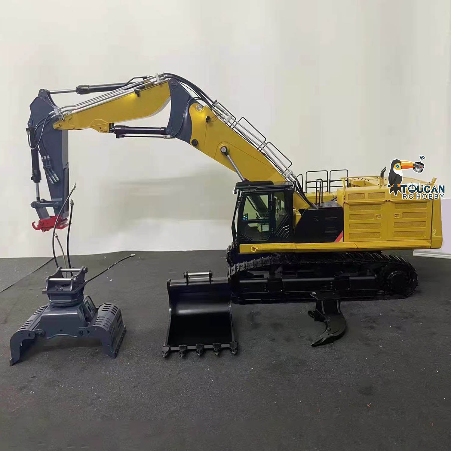 1/14 Scale RC Hydraulic Demolition Excavator Toy - 374 UHD 3-Section Boom RTR Digger with Flysky PL18EV Radio, Realistic Sound & Light System - Construction Site Simulation, Kids Outdoor Play, Collector's Model