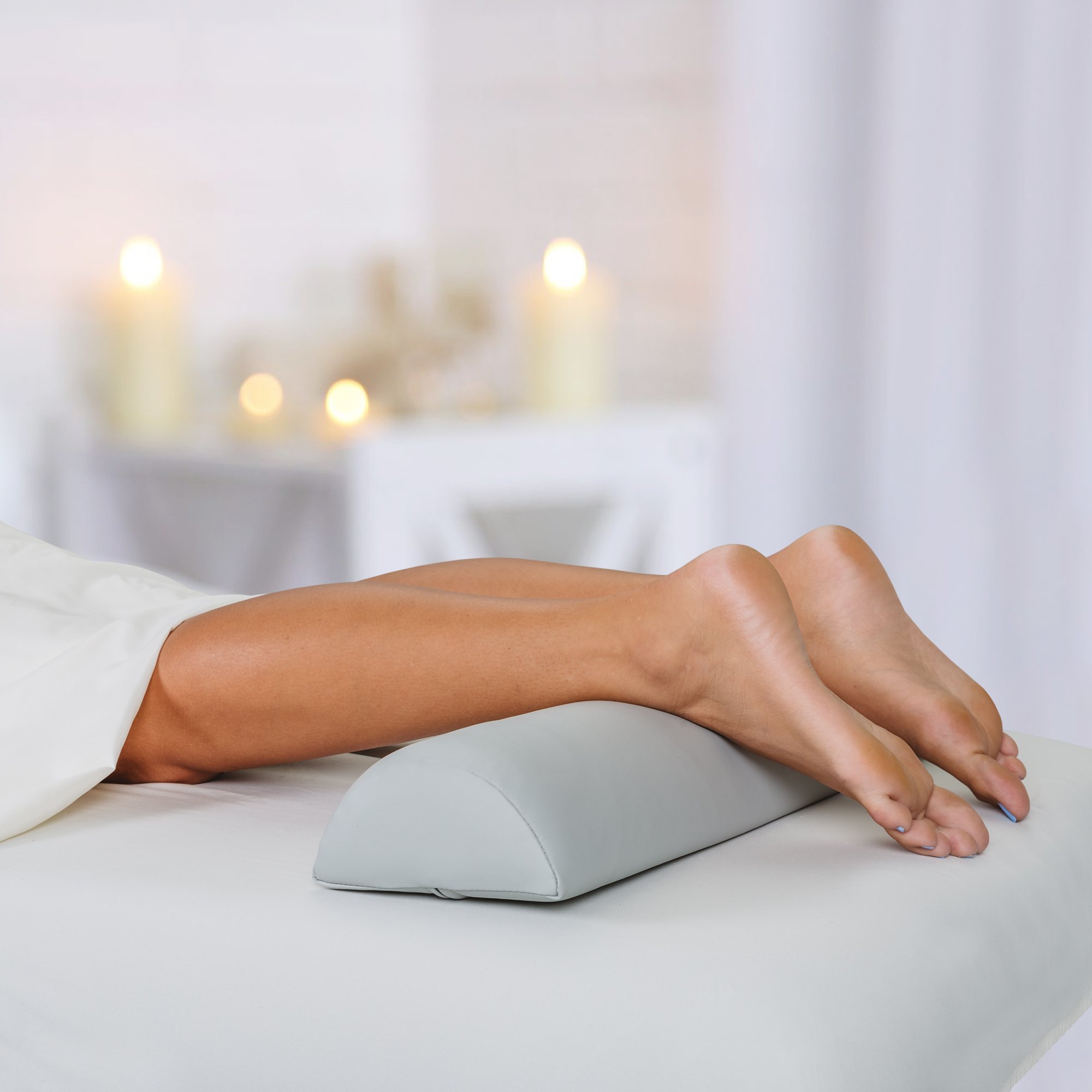 EARTHLITE Half Round Bolster Pillow - Professional Massage Cushion with Strap Handle, 100% PU Upholstery for Pain Relief | Perfect for Massage Tables, Yoga, Physical Therapy & Home Use