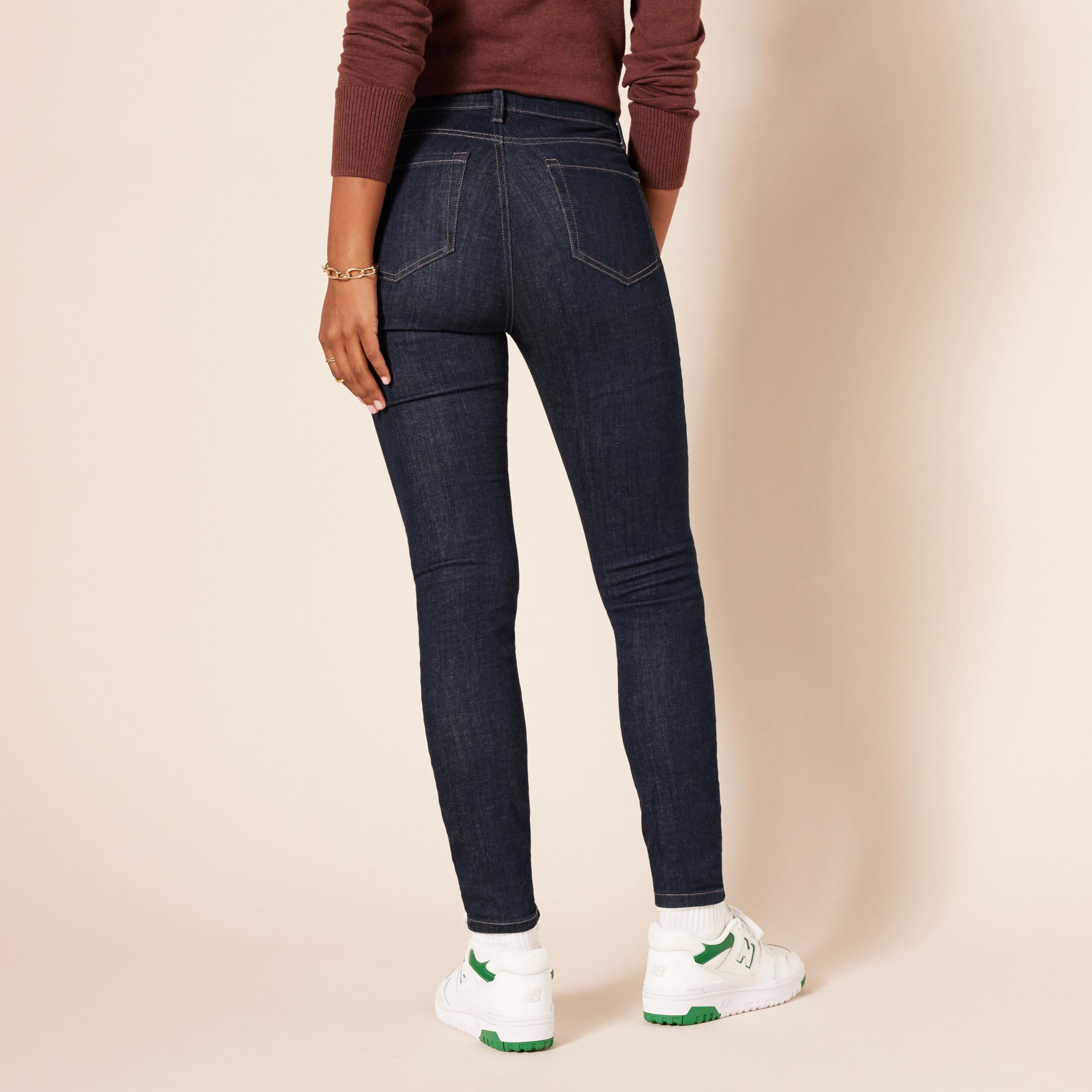 Amazon Essentials Women's Skinny Jeans - High Waist Stretch Denim Pants for Everyday Comfort & Style | Perfect for Work, Casual Outfits & Night Out