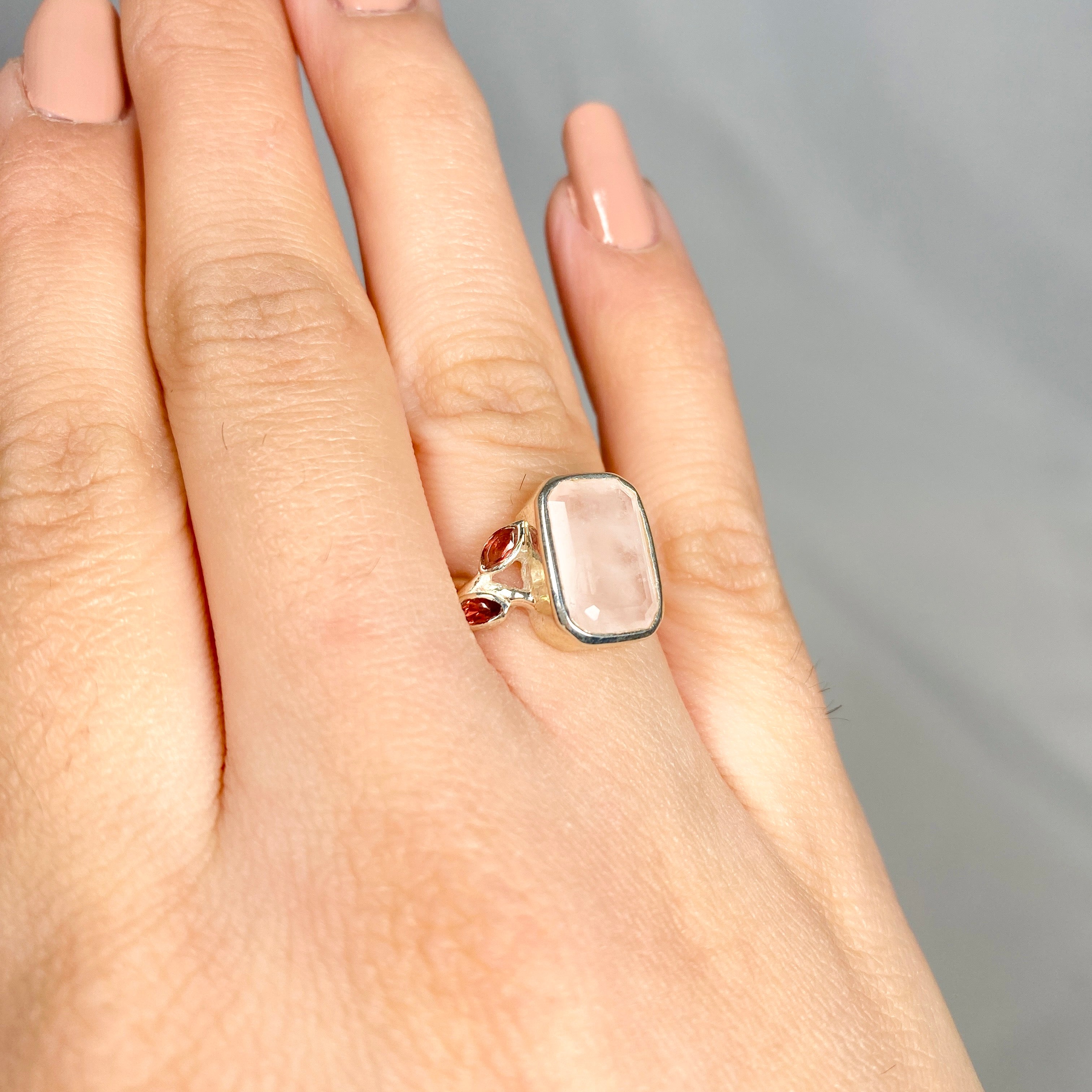 Rose Quartz Faceted Rectangular Multistone Ring with Botanical Details R3806 - Elegant Healing Crystal Jewelry for Women, Perfect for Meditation, Yoga & Spiritual Gifts