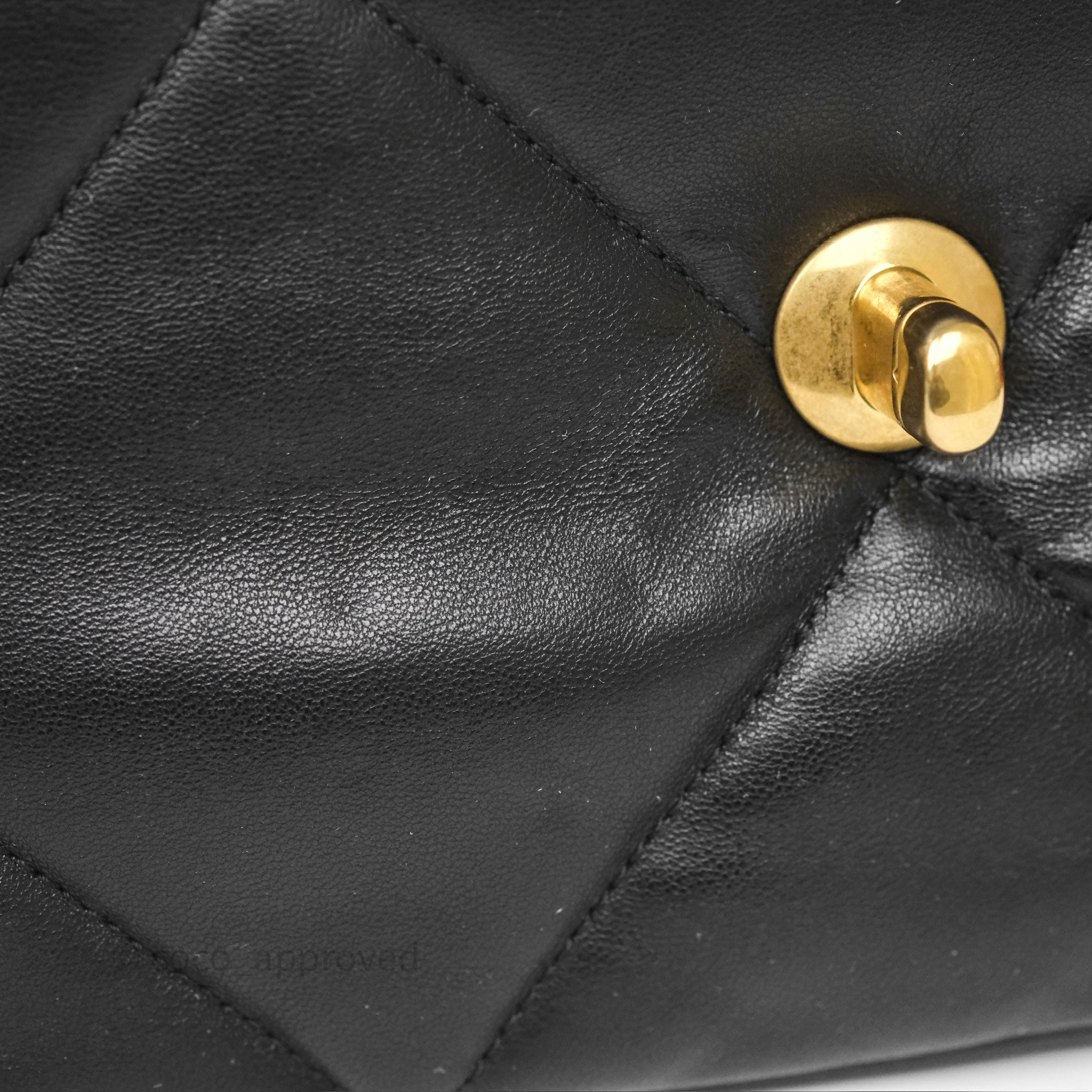 Chanel 19 Small Black Leather Flap Bag with Mixed Gold & Silver Hardware - Luxury Designer Handbag for Women, Perfect for Evening Events & Date Nights