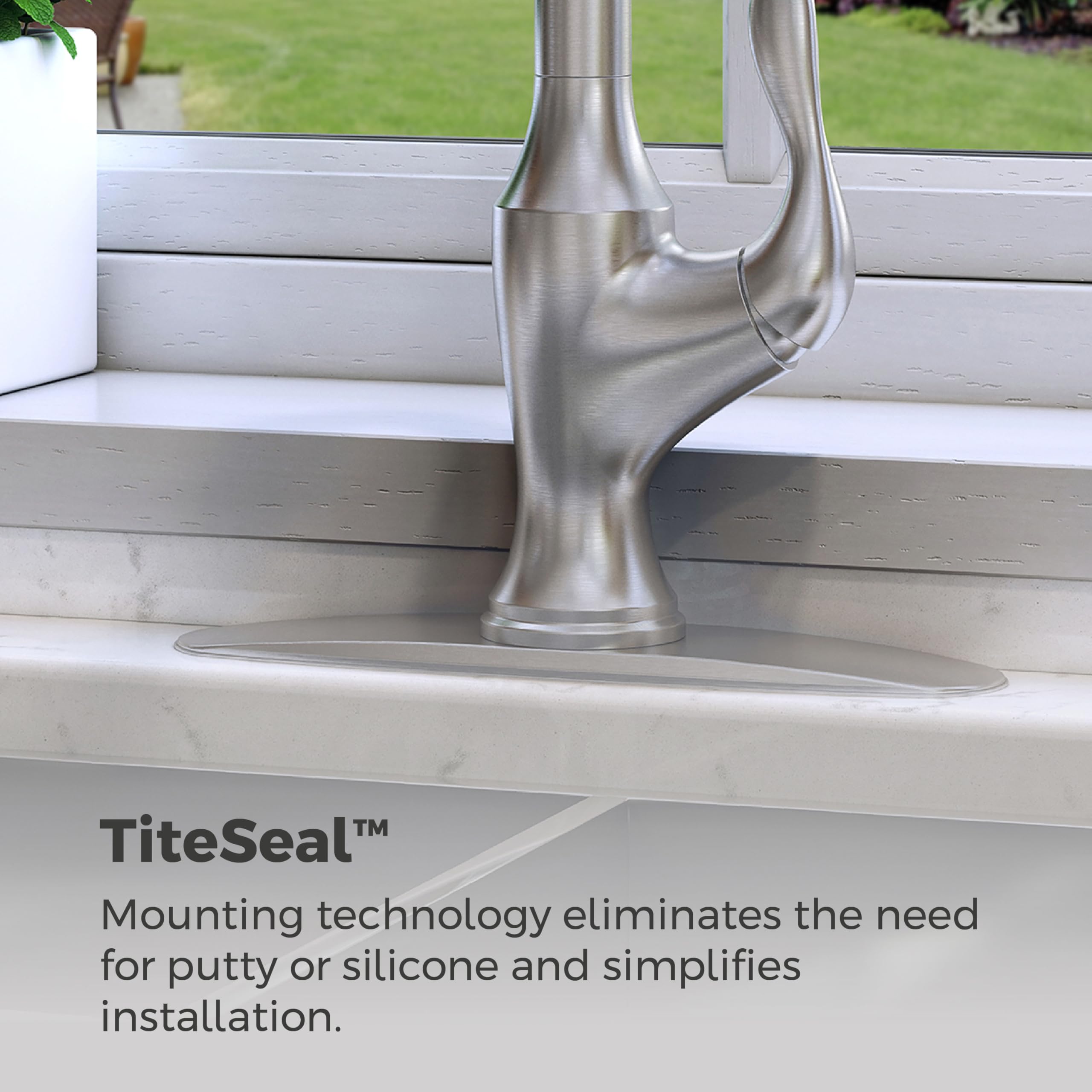 Pfister F-529-7TGS Tegley Single Handle Pull-Down Kitchen Faucet with Soap Dispenser - Stainless Steel Finish for Modern Home & Commercial Kitchens
