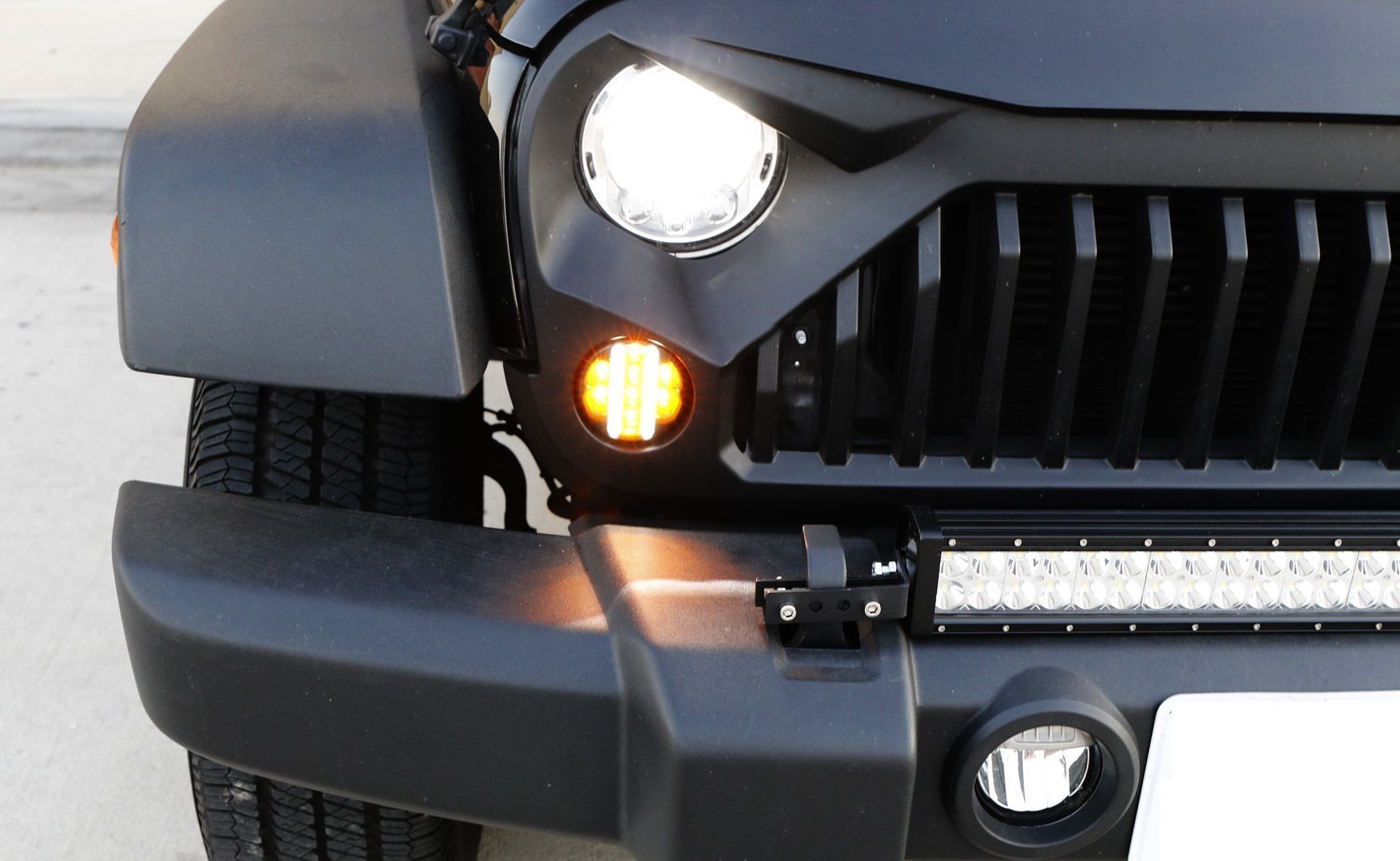 iJDMTOY Smoked Lens LED Daytime Running Lights (DRL) & Turn Signal Lamps with Fender Flare LED Side Markers Combo Kit - Compatible with 2007-2017 Jeep Wrangler JK - Upgrade for Off-Road & Night Driving Safety