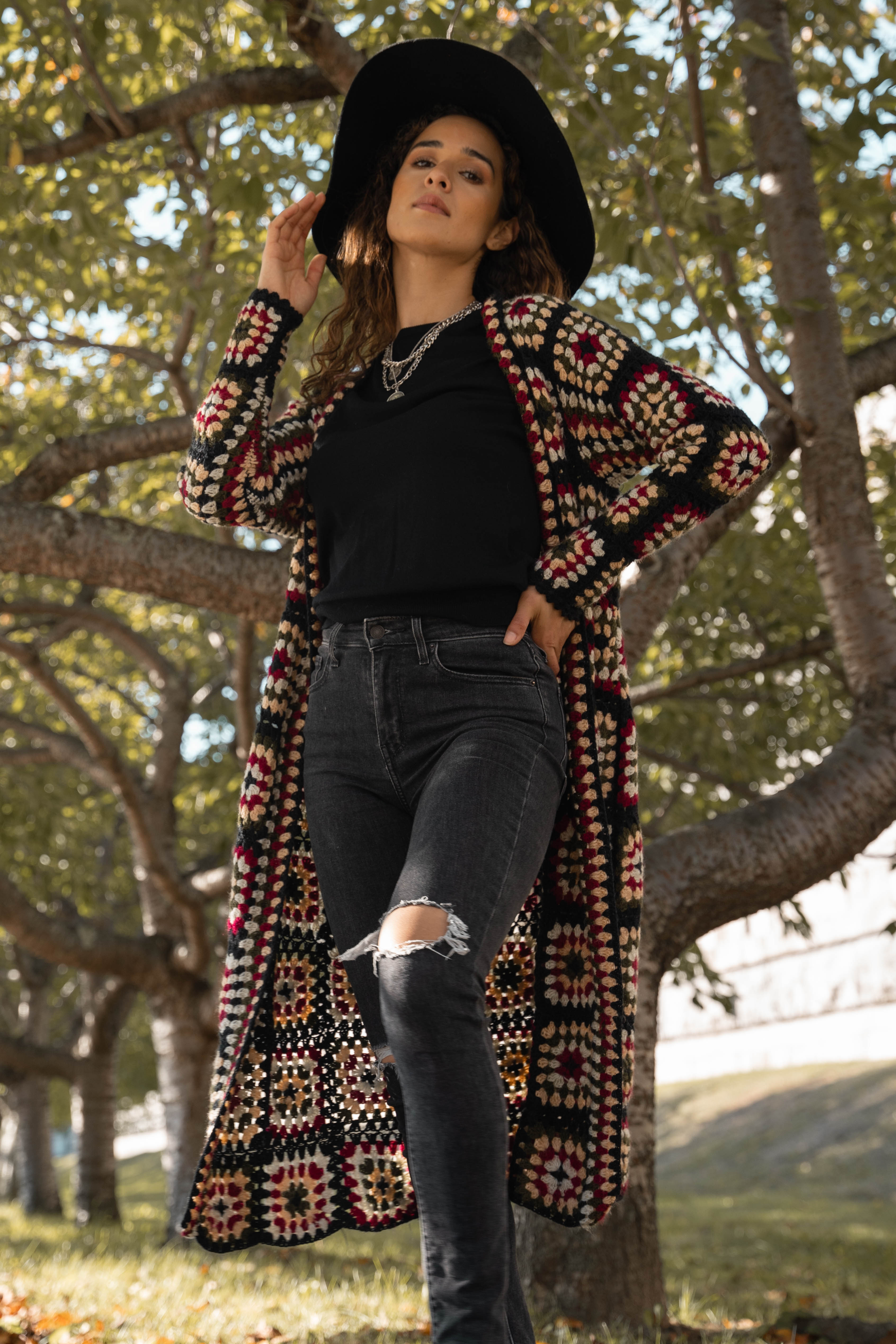 Elegant Crochet Kimono Long Cardigan Sweater for Women - Boho Chic Lace Cover-Up for Beach, Wedding & Lounge Wear