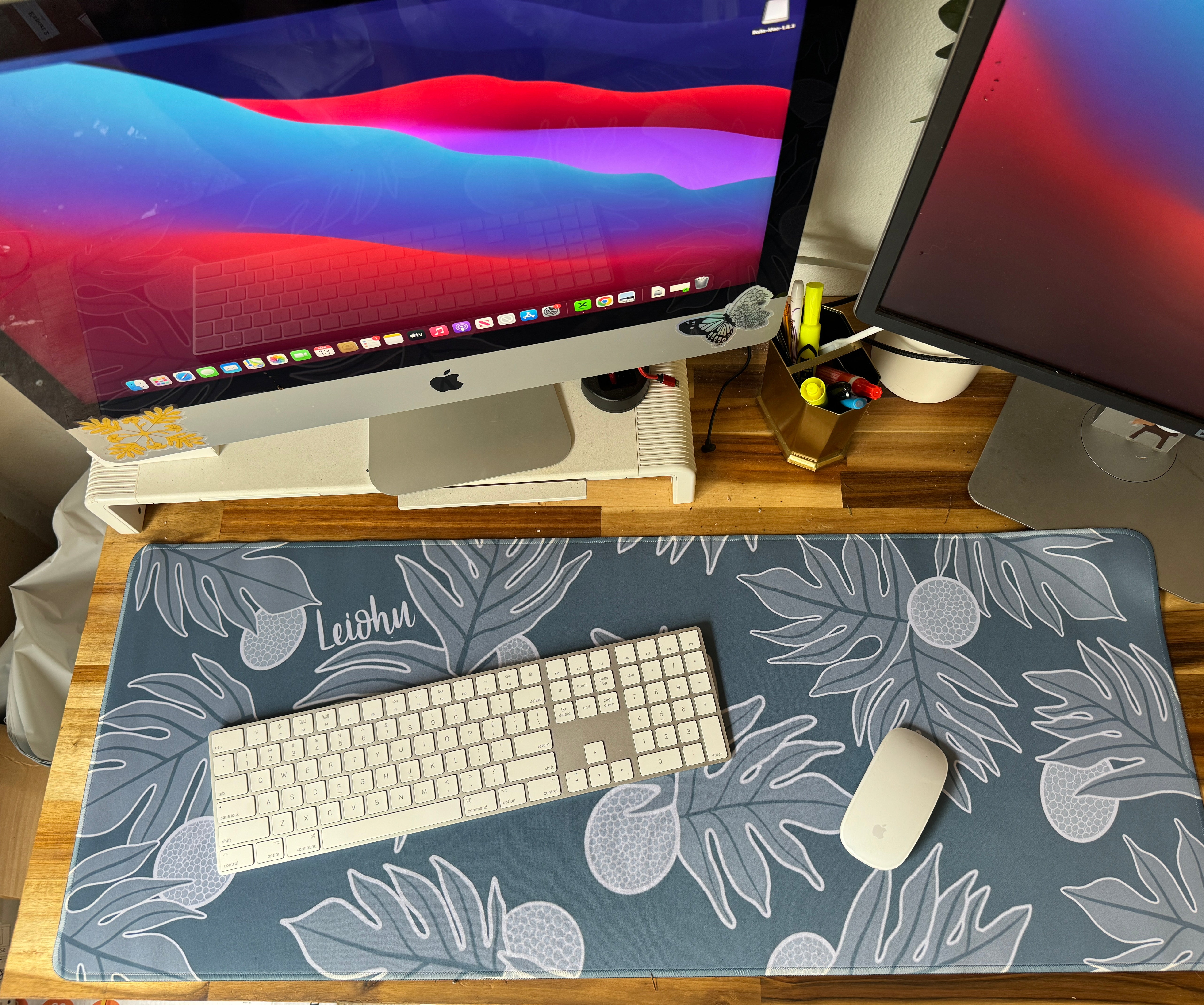 Premium Ulu Desk Mat - Non-Slip PU Leather Mouse Pad & Writing Surface for Office, Gaming, and Home Workspace - Perfect for Desks, Laptops, and Keyboards