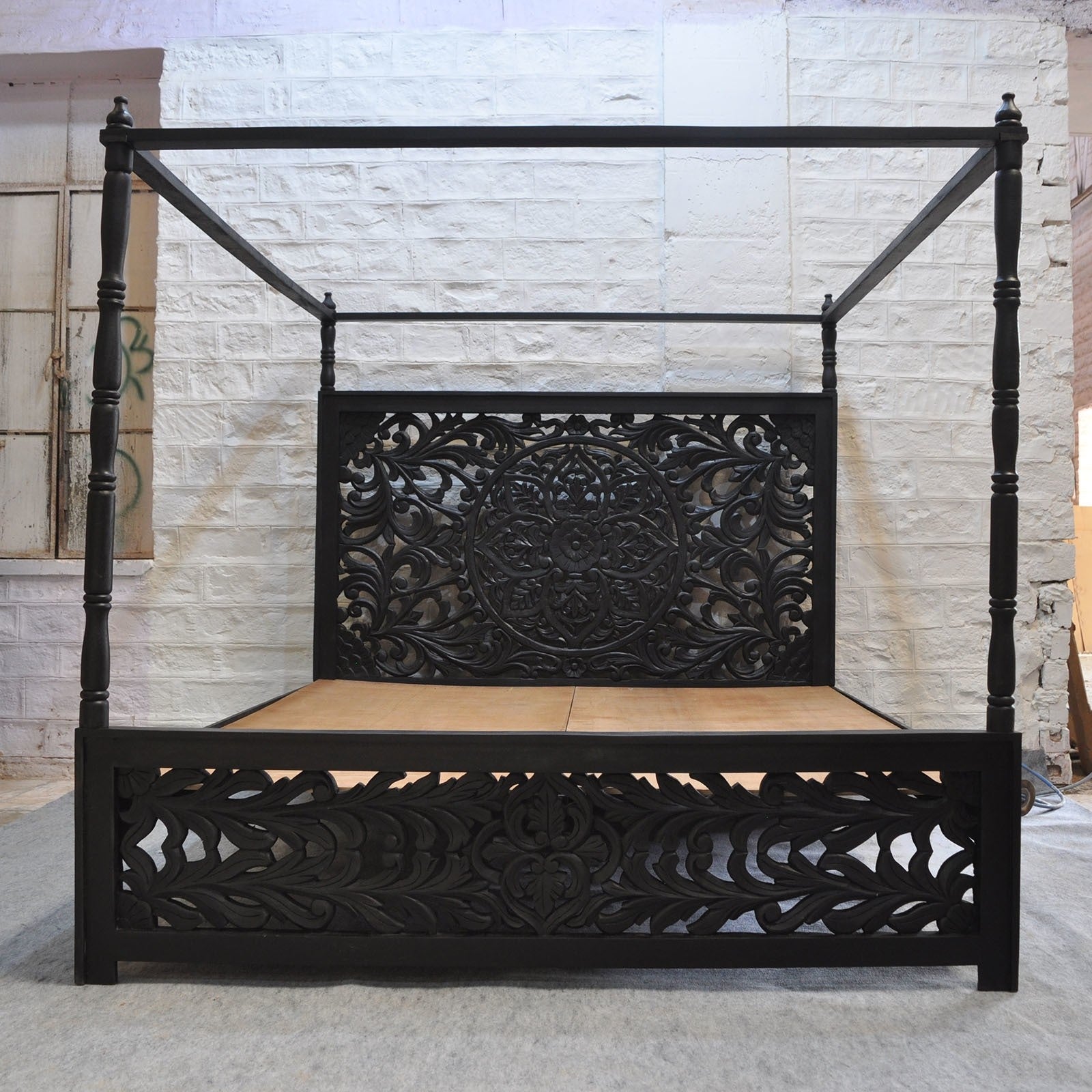 Hand Carved 4 Poster Panel Bed King Size in Matt Black - Elegant Dynasty Style Bedroom Furniture for Master Suite or Guest Room