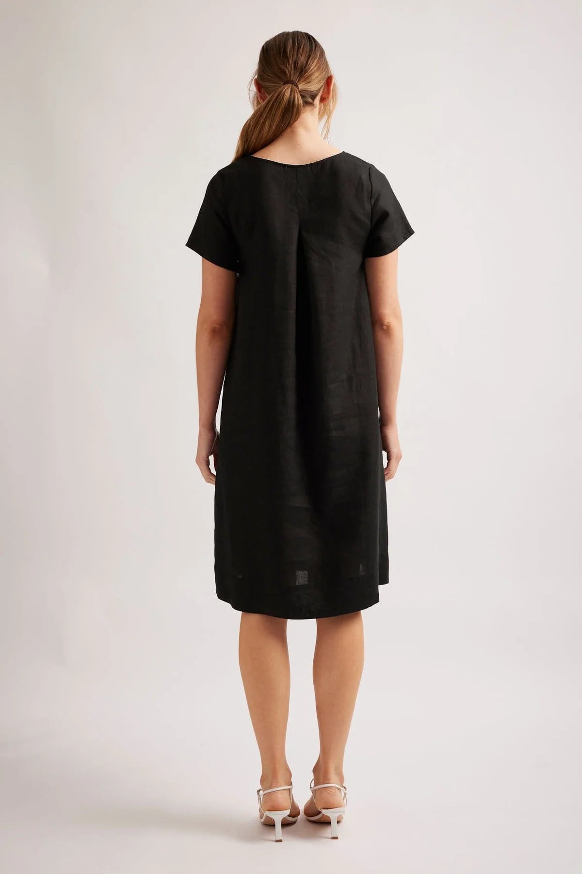 BELLE LINEN DRESS IN BLACK - Women's Summer Maxi Dress with Pockets | Perfect for Beach Vacation, Date Night & Casual Outings
