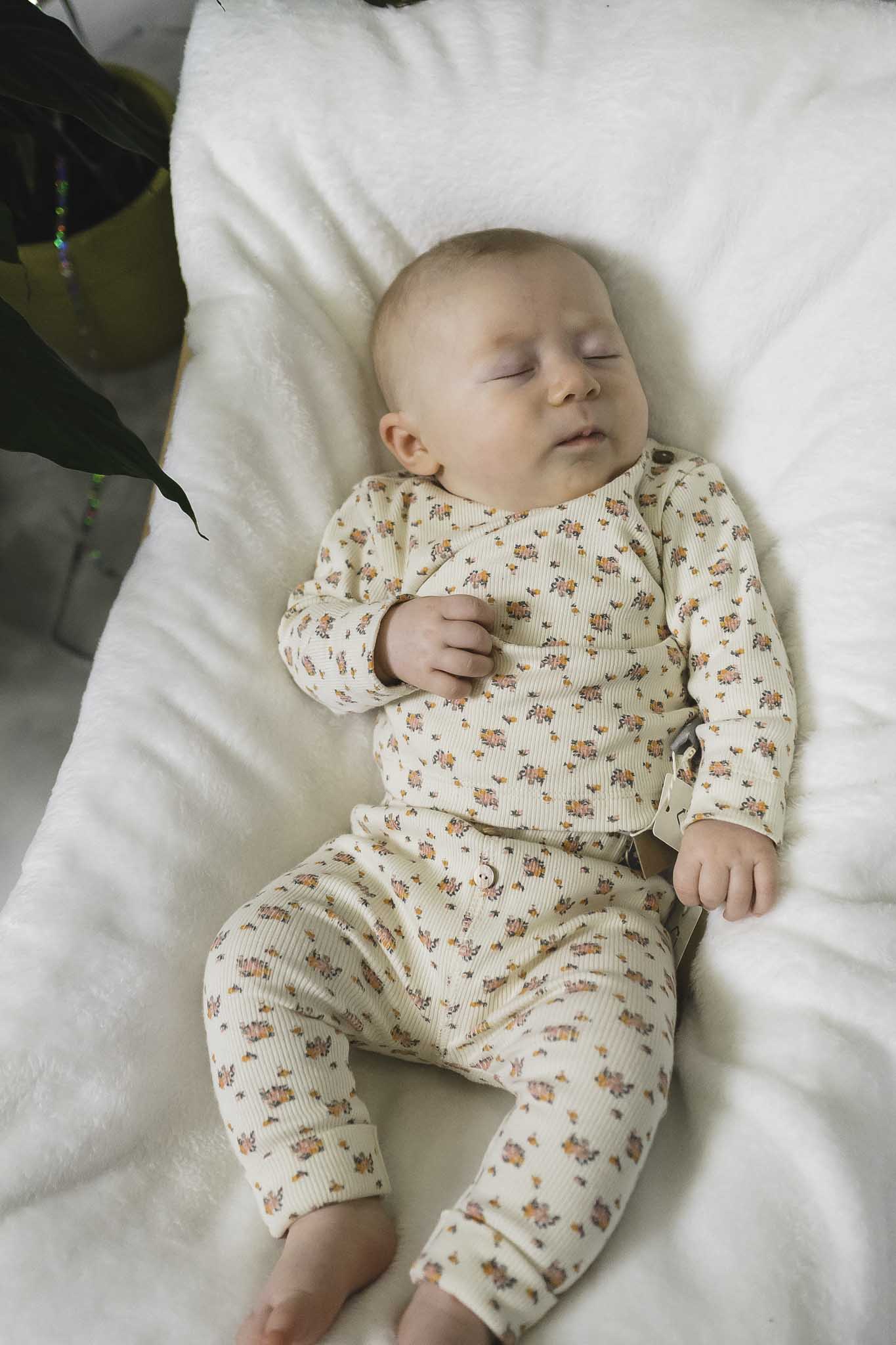 Floral Leggings for Baby Girls - Soft Stretchy Comfortable Leggings for Toddlers - Perfect for Playtime, Daycare & Family Outings