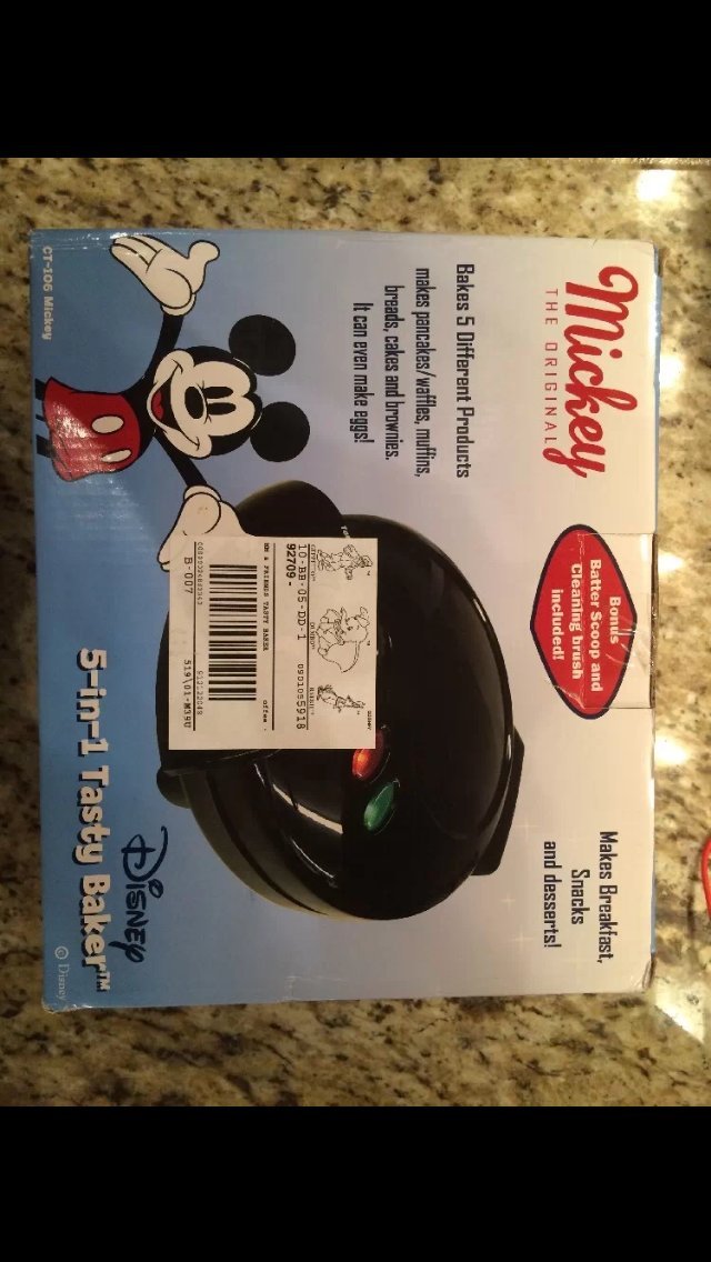 Disney Mickey & Friends 5-in-1 Multi-Function Waffle Maker - Perfect for Pancakes, Muffins, Bread, Cakes & Brownies | Ideal for Breakfast, Brunch, Family Gatherings & Holiday Baking