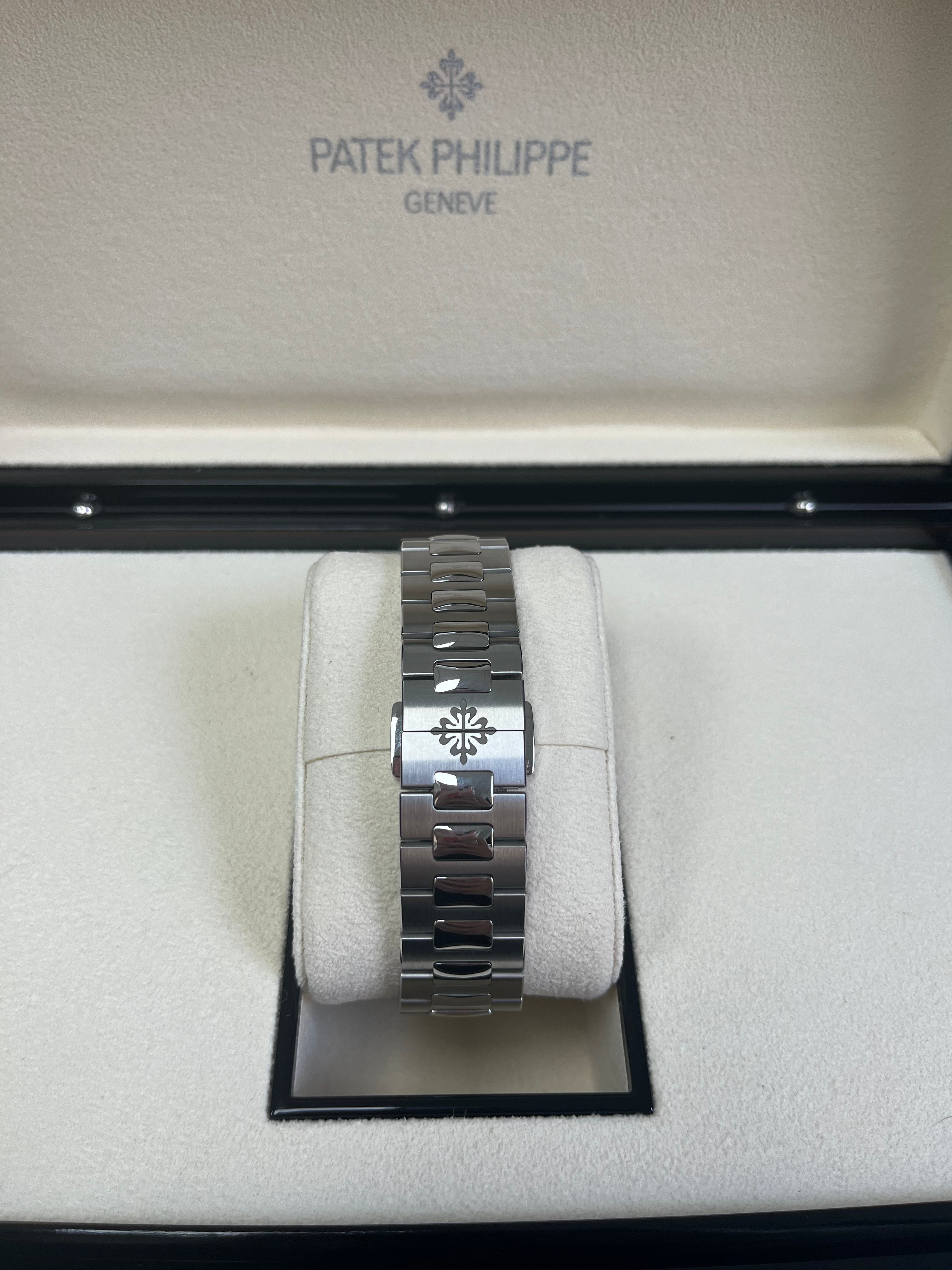 Patek Philippe Nautilus 40mm Stainless Steel Men's Watch - Blue Dial Chronograph Ref. 5990/1A-011 | Luxury Automatic Timepiece for Travel, Business & Special Occasions
