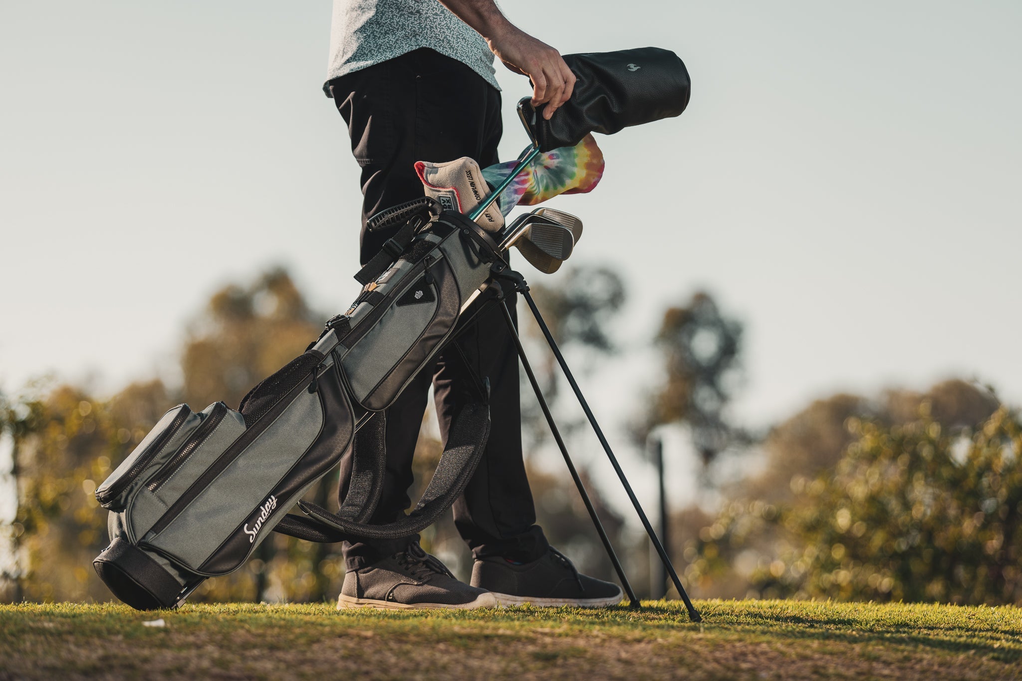 Sunday Golf LOMA XL Stand Bag | Premium Lightweight Golf Bag with 6-Way Top in Midnight Green - Perfect for Weekend Golfers & Travel