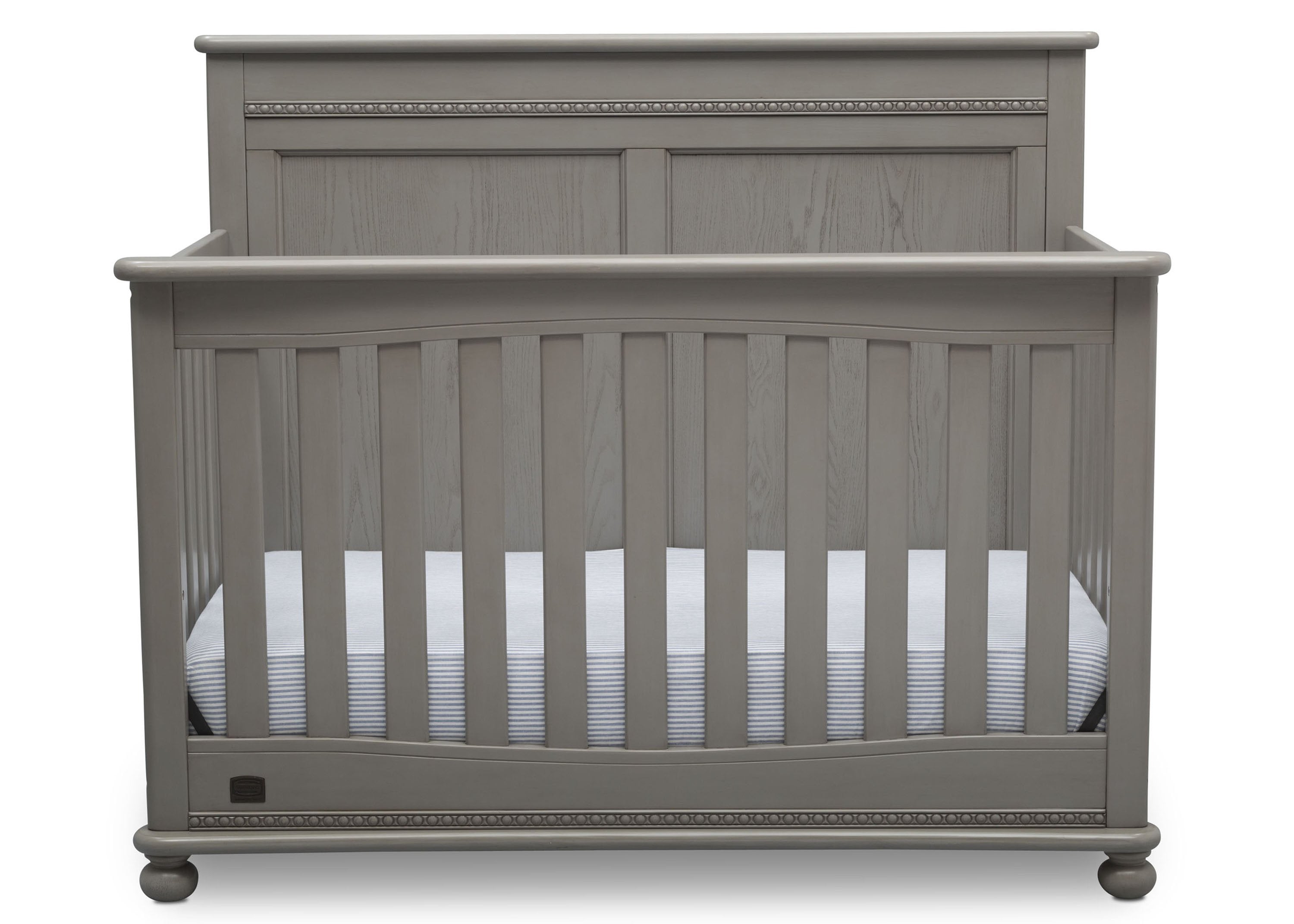 Fontana 4-in-1 Convertible Baby Crib - Transition from Crib to Toddler Bed, Daybed & Full-Size Bed | Safe & Stylish Nursery Furniture for Newborns to Teens | Perfect for Modern Nursery, Bedroom & Guest Room