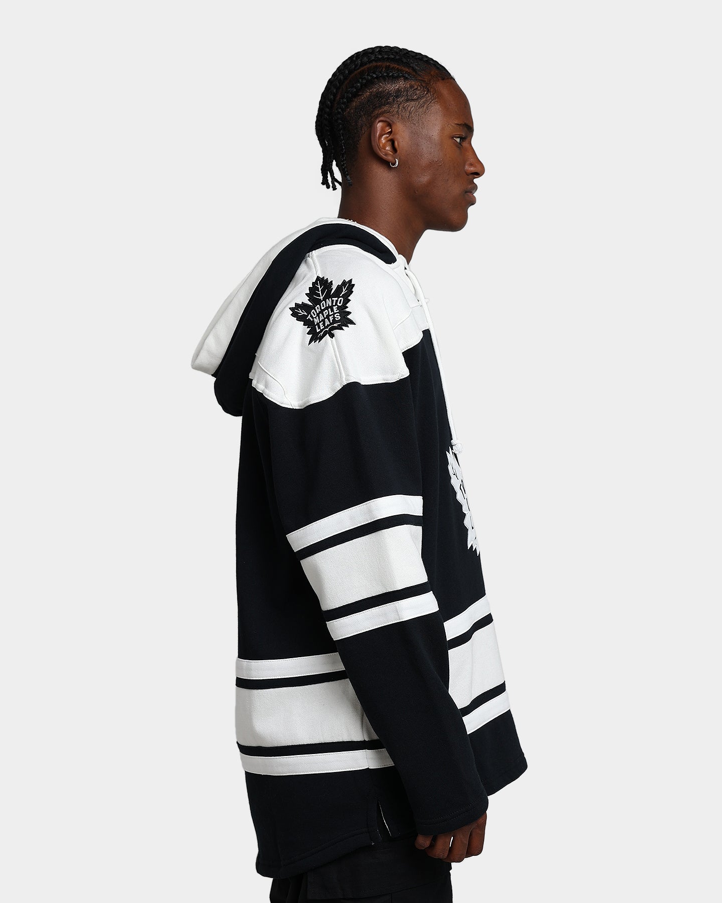 47 Brand Toronto Maple Leafs Superior Lacer Hoodie - Jet Black NHL Hockey Fan Apparel for Men & Women - Perfect for Game Day & Casual Wear