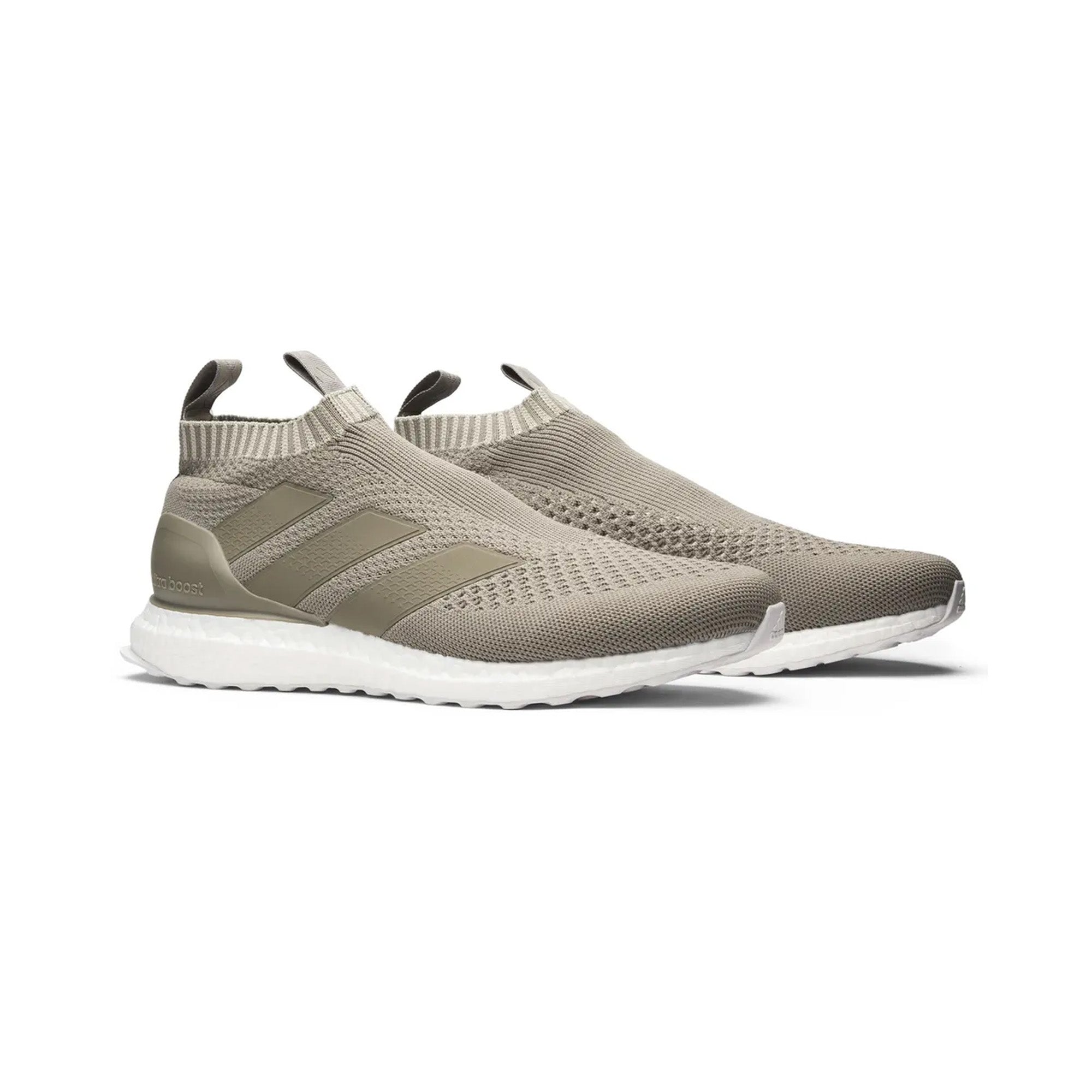 Adidas Ace 16+ PureControl Ultraboost Soccer Cleats - Clay Colorway | Lightweight Football Boots for Artificial Turf & Grass Pitches | Perfect for Training & Match Play