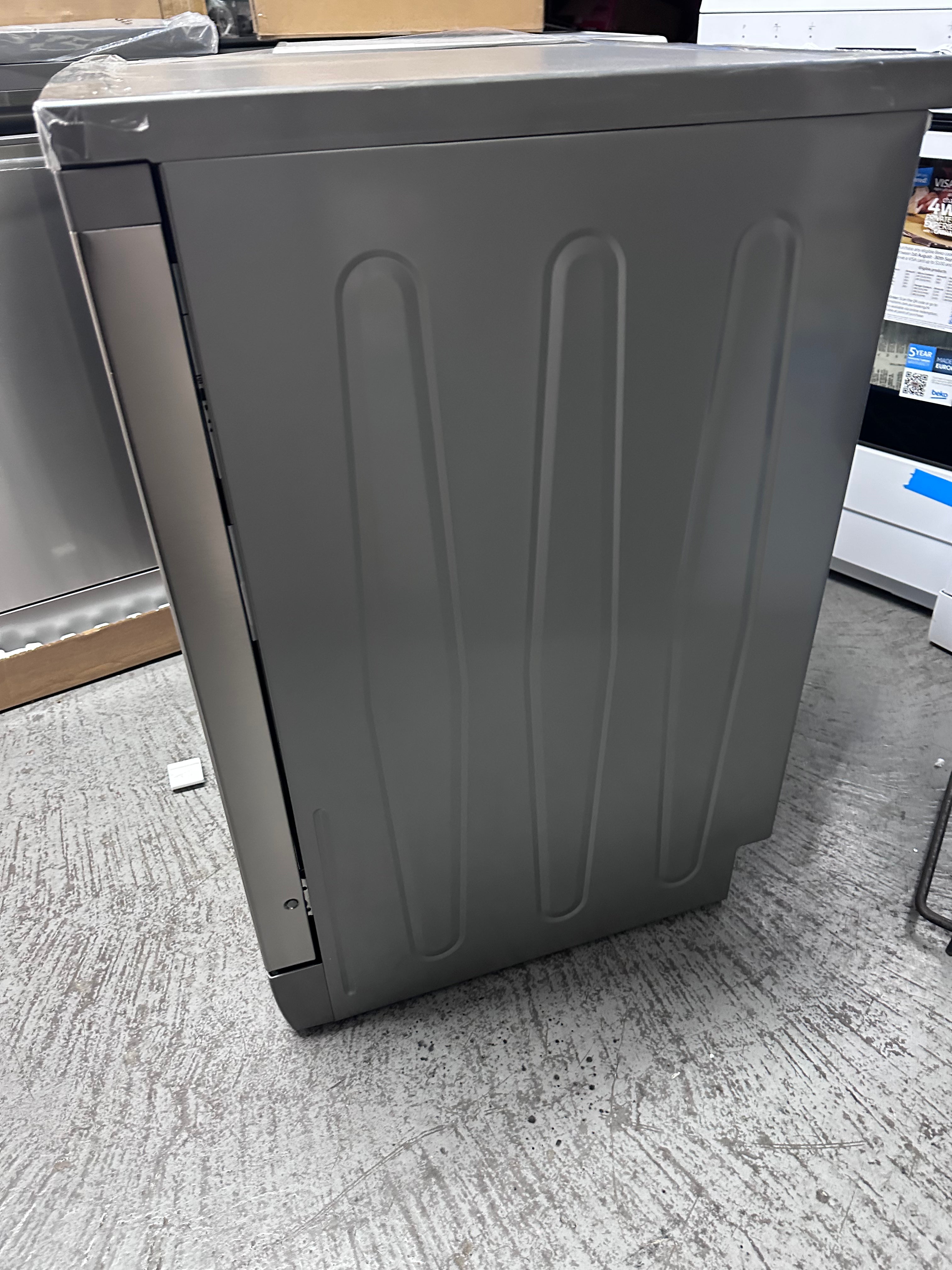 Beko BDFB1410X 14 Place Freestanding Dishwasher - Stainless Steel | Made in Europe | Carton Damaged | Perfect for Small Kitchens & Apartments