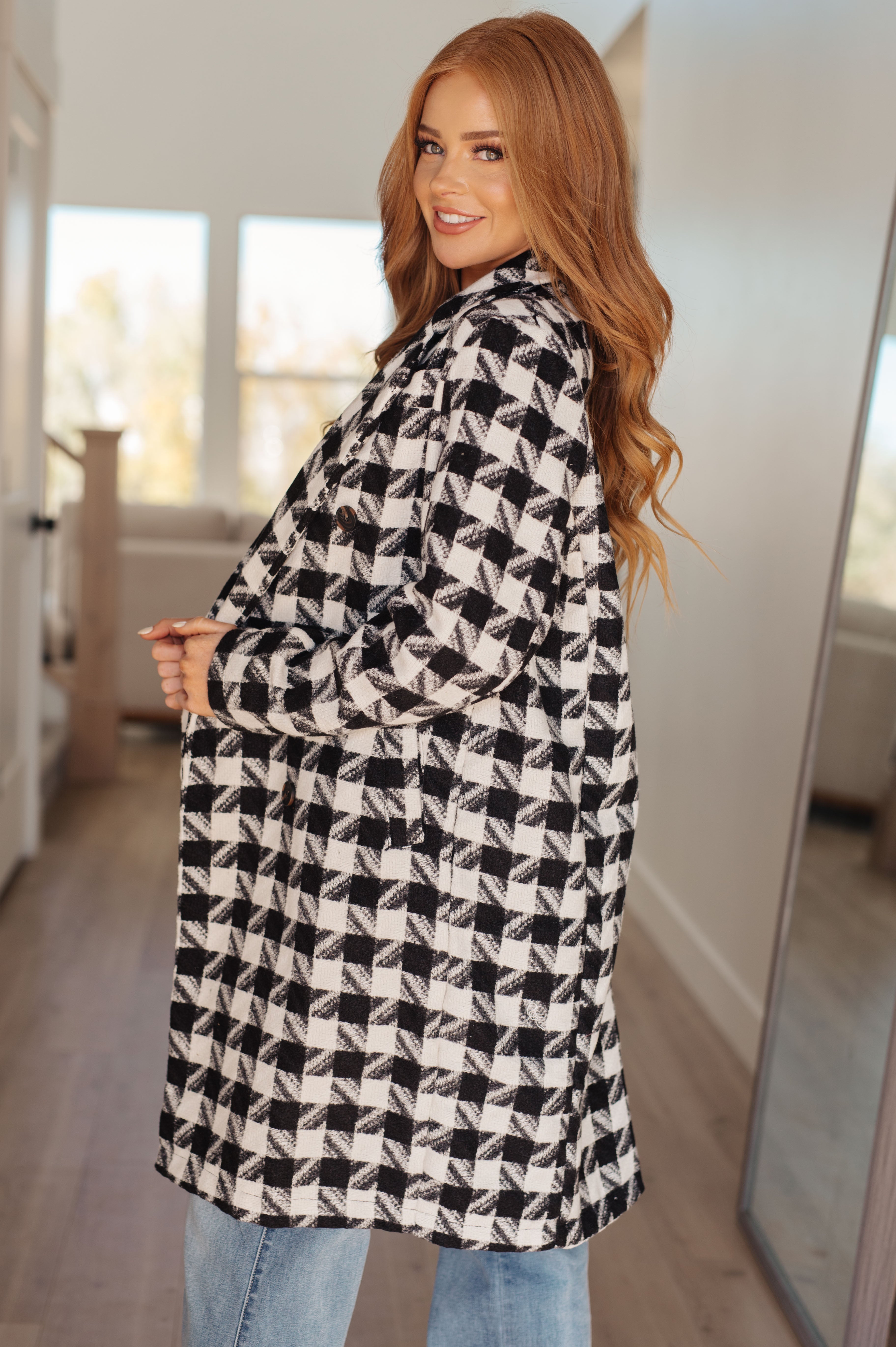 Stylish Monochromatic Houndstooth Coat for Women - Trendy Winter Trench Coat with Classic Checkered Pattern | Perfect for Office, Dating & Formal Occasions