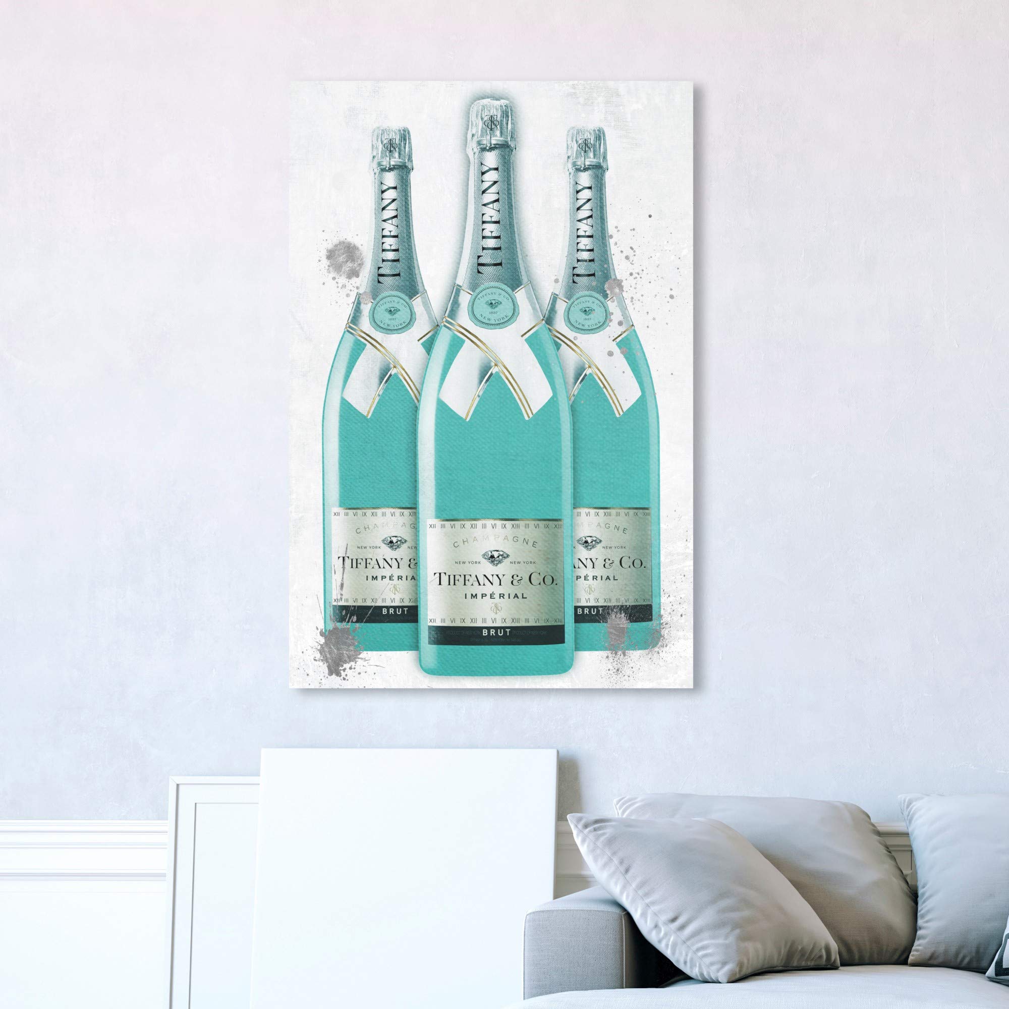 Oliver Gal Artist Co. 'Diamonds and Bubbles Champagne' Glamorous Wall Art Canvas Prints - Elegant Home Decor for Living Room, Bedroom & Office