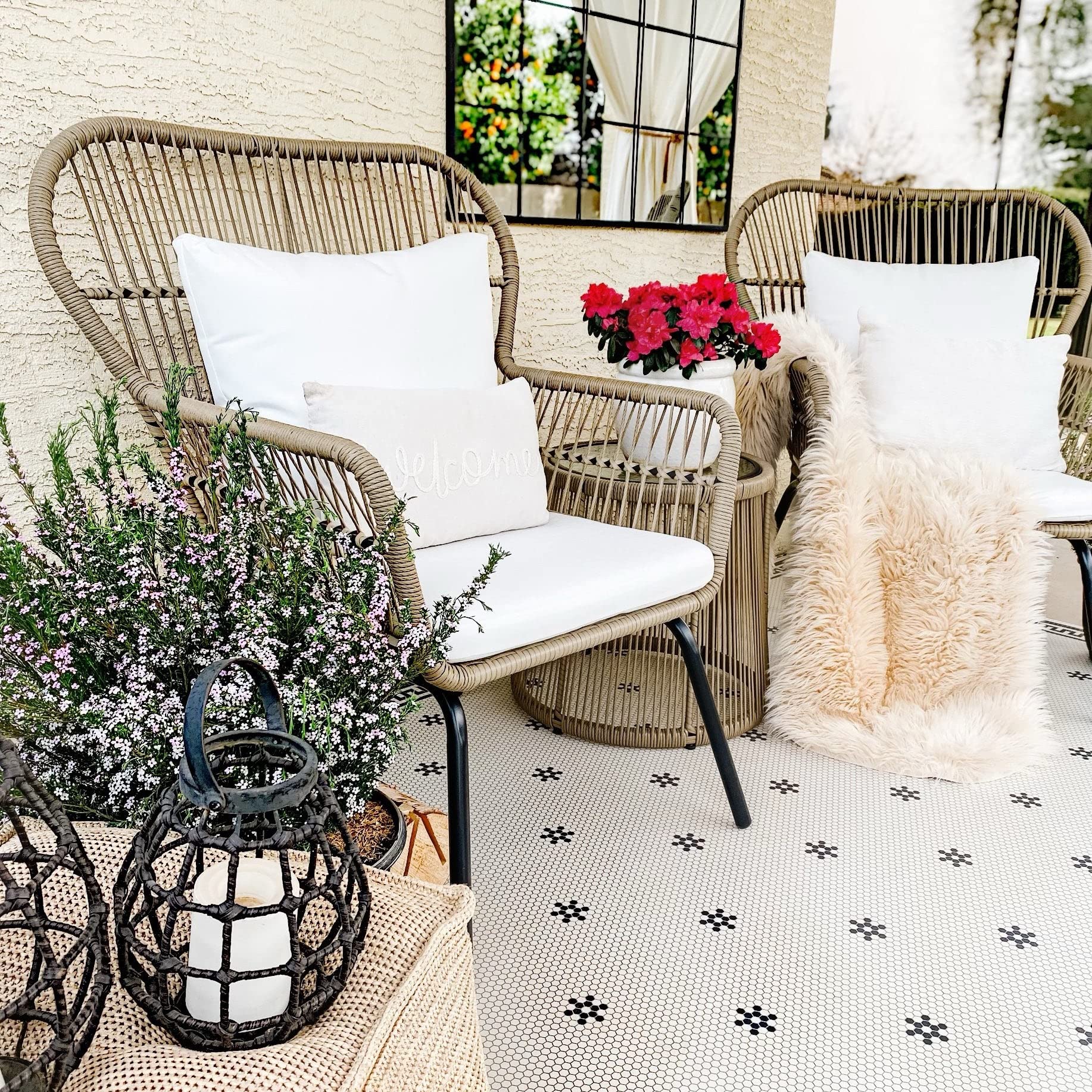 Sophia & William 3-Piece Patio Conversation Set - All-Weather Wicker Bistro Chairs with Glass Top Table - Outdoor Furniture for Small Spaces, Porch, Balcony - Perfect for Coffee Mornings & Evening Relaxation (Tan)