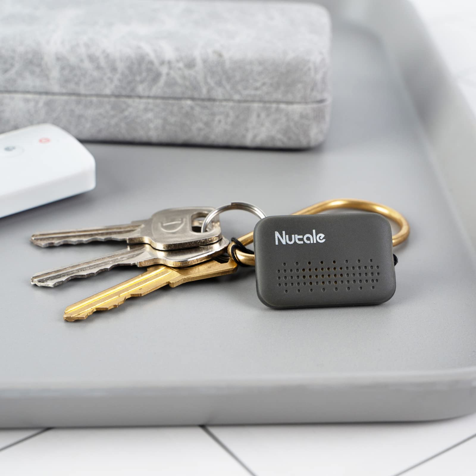 4-Pack Bluetooth Tracker for Keys & Luggage - iOS/Android Compatible Mini Finder