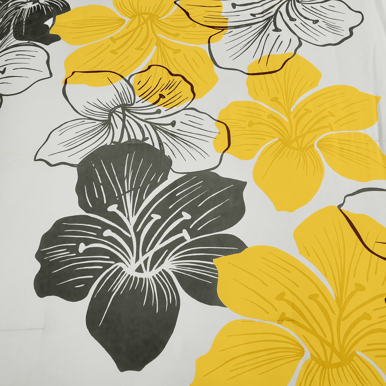 King Size Floral Comforter Set - 3 Piece Yellow Flower Bedding with Lightweight Microfiber - Perfect for Master Bedroom, Guest Room & Cozy Home Decor