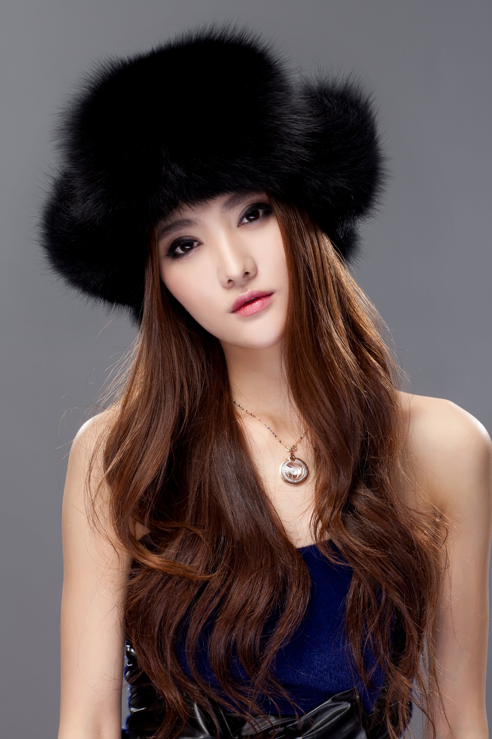 Authentic Russian Ushanka Hat - Fox Fur Winter Trapper Hat for Men & Women - Siberian Style Cold Weather Beanie for Outdoor Activities, Hunting, and Snow Adventures