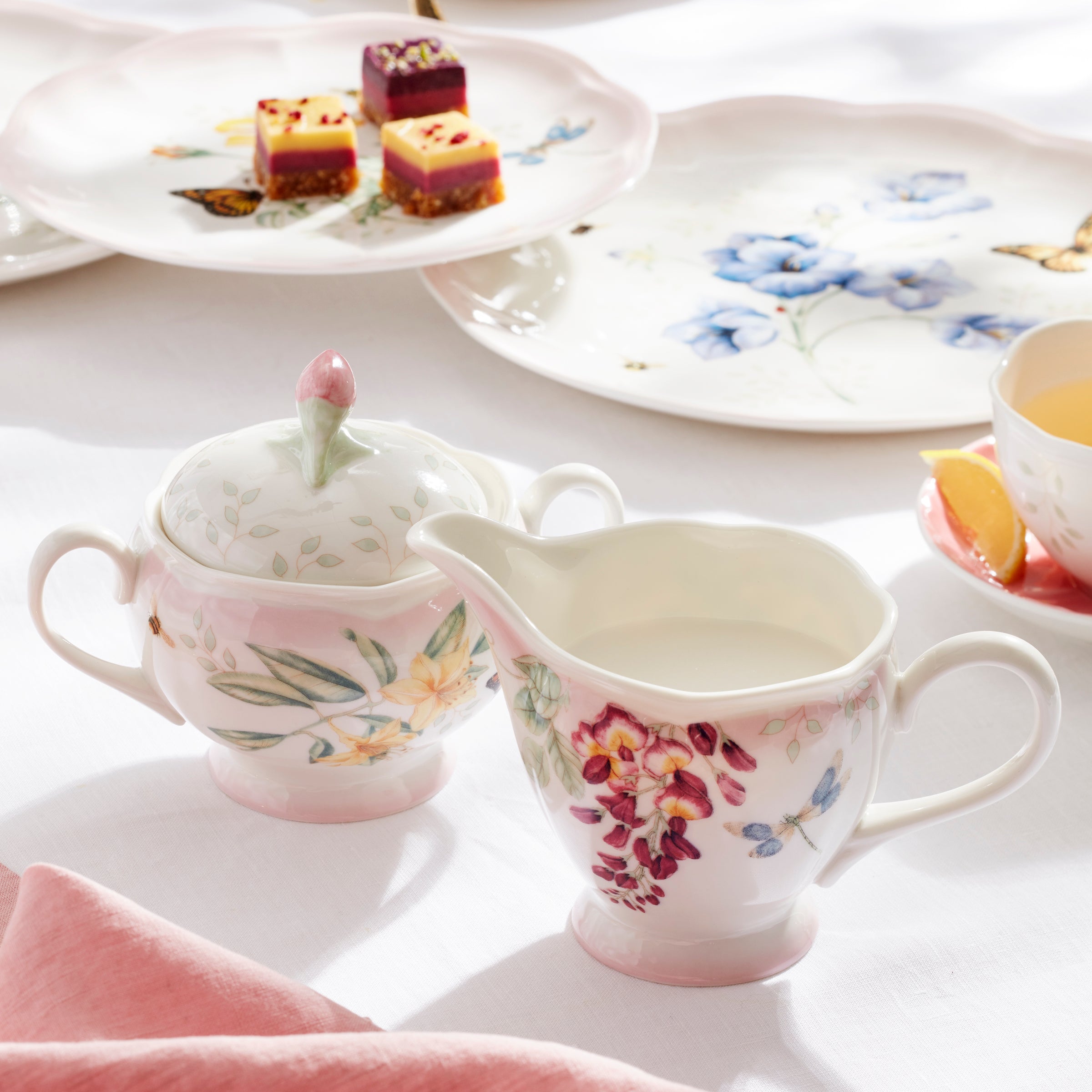 Butterfly Meadow Pink Ombre 5-Piece Tea Set - Elegant Floral Porcelain Tea Cup Set with Saucers & Teapot - Perfect for Afternoon Tea, Bridal Showers & Garden Parties