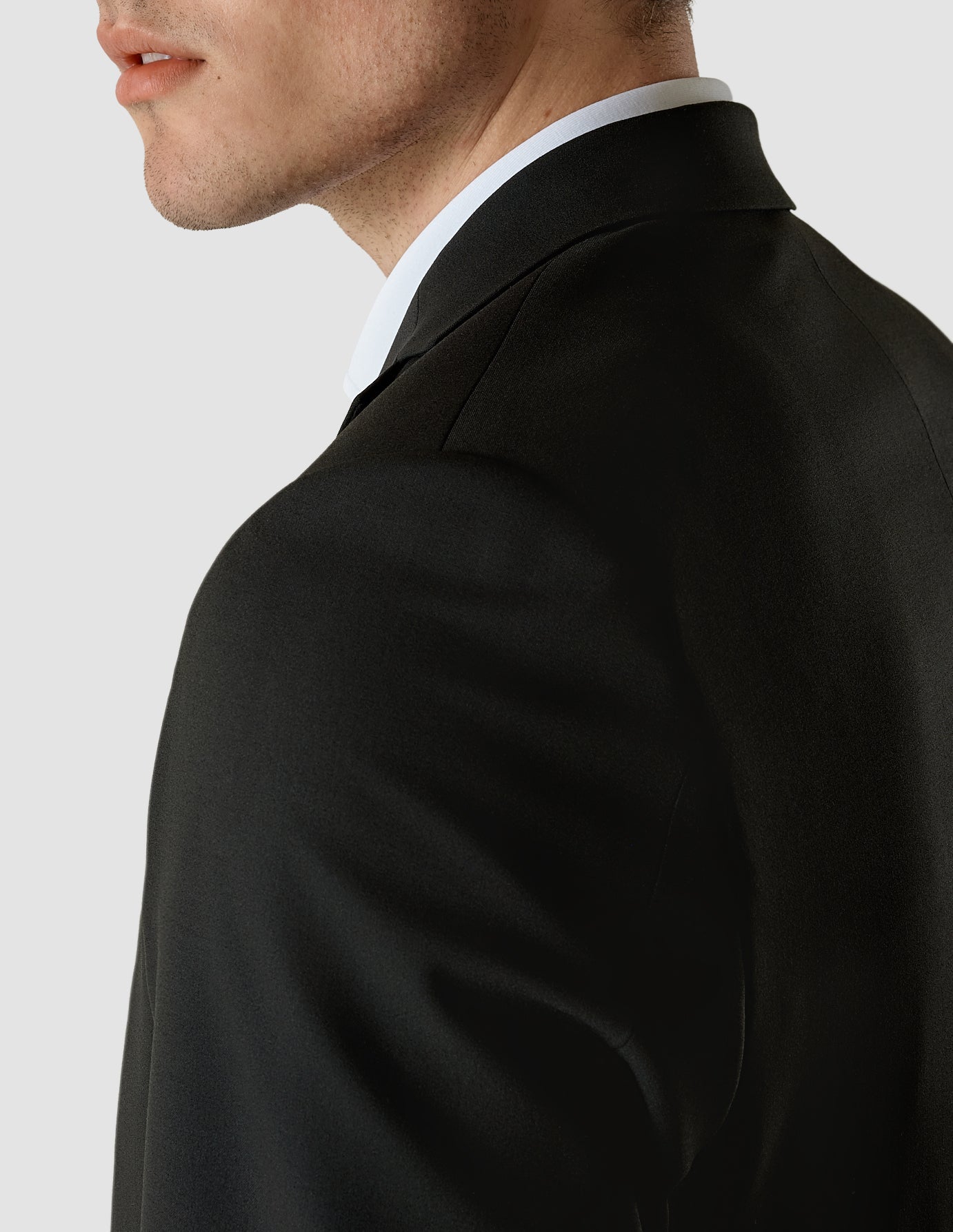 Premium Black Essential Suit for Men - Business, Formal & Wedding Attire - Slim Fit Professional Suit for Office, Interviews & Special Occasions