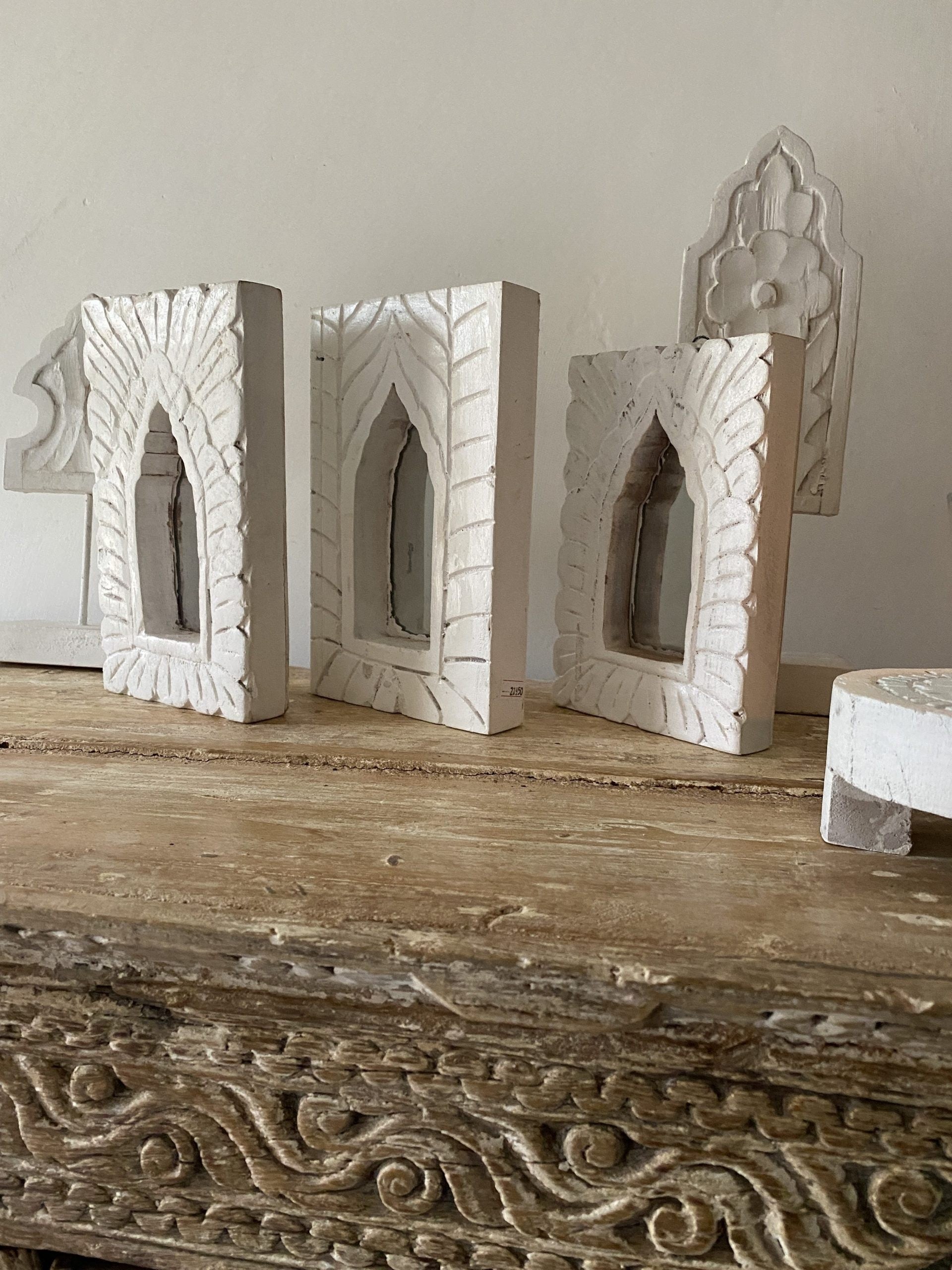 Hand Carved Indian Solid Wood Temple Mirror - Whitewash Finish - 23cm - Boho Wall Decor for Living Room, Bedroom & Meditation Space