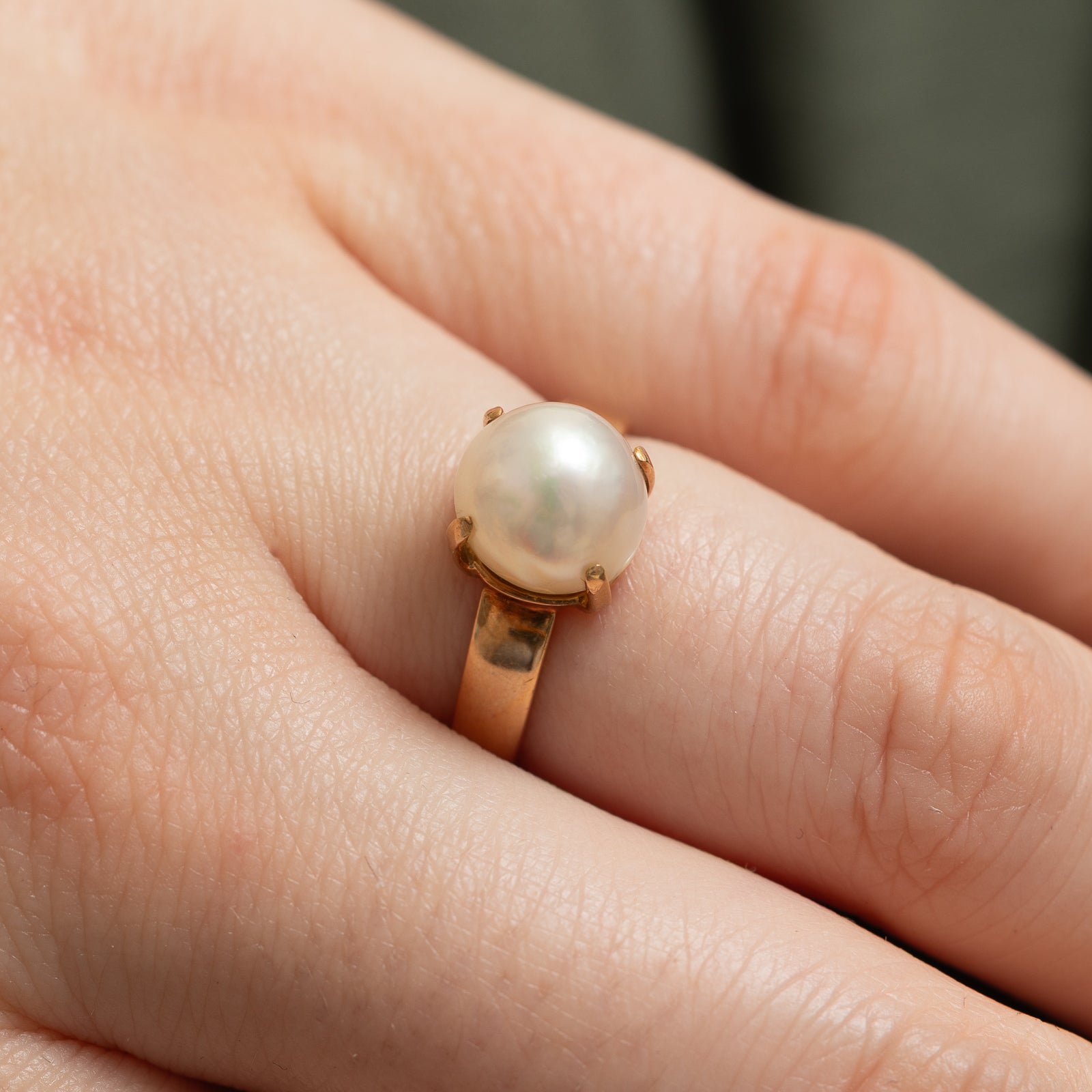 Solitaire Pearl Ring for Women - 6.5 Size, Elegant White Pearl Engagement Ring, Wedding Band, Anniversary Gift Jewelry - Perfect for Proposals, Bridal Sets, and Special Occasions