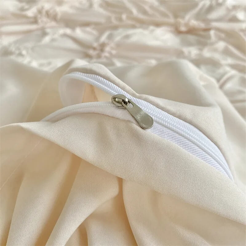Elegant Ruffle Flower Duvet Cover Set - Queen Size Bedding with Matching Pillowcases - Perfect for Boho Chic Bedroom Decor & Guest Room Styling