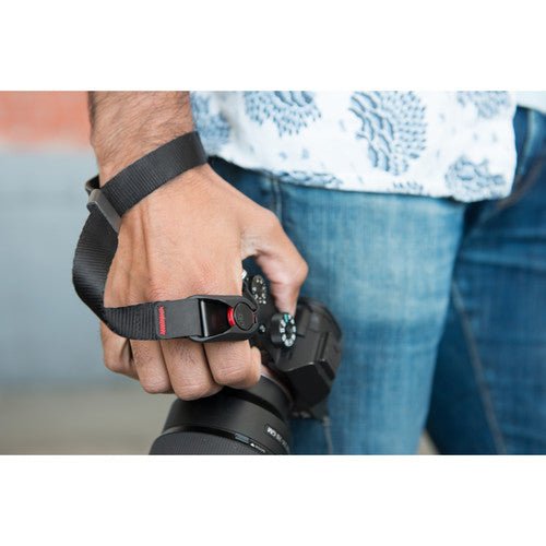 Peak Design Cuff Camera Wrist Strap (Black) - Secure & Comfortable DSLR/Mirrorless Camera Wrist Strap for Photographers - Perfect for Travel, Hiking & Outdoor Photography