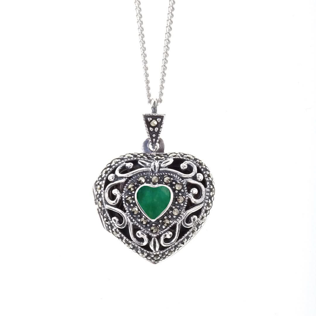 Vintage Emerald Heart Locket Necklace in Sterling Silver - Perfect for Valentine's Day Gifts & Romantic Occasions
