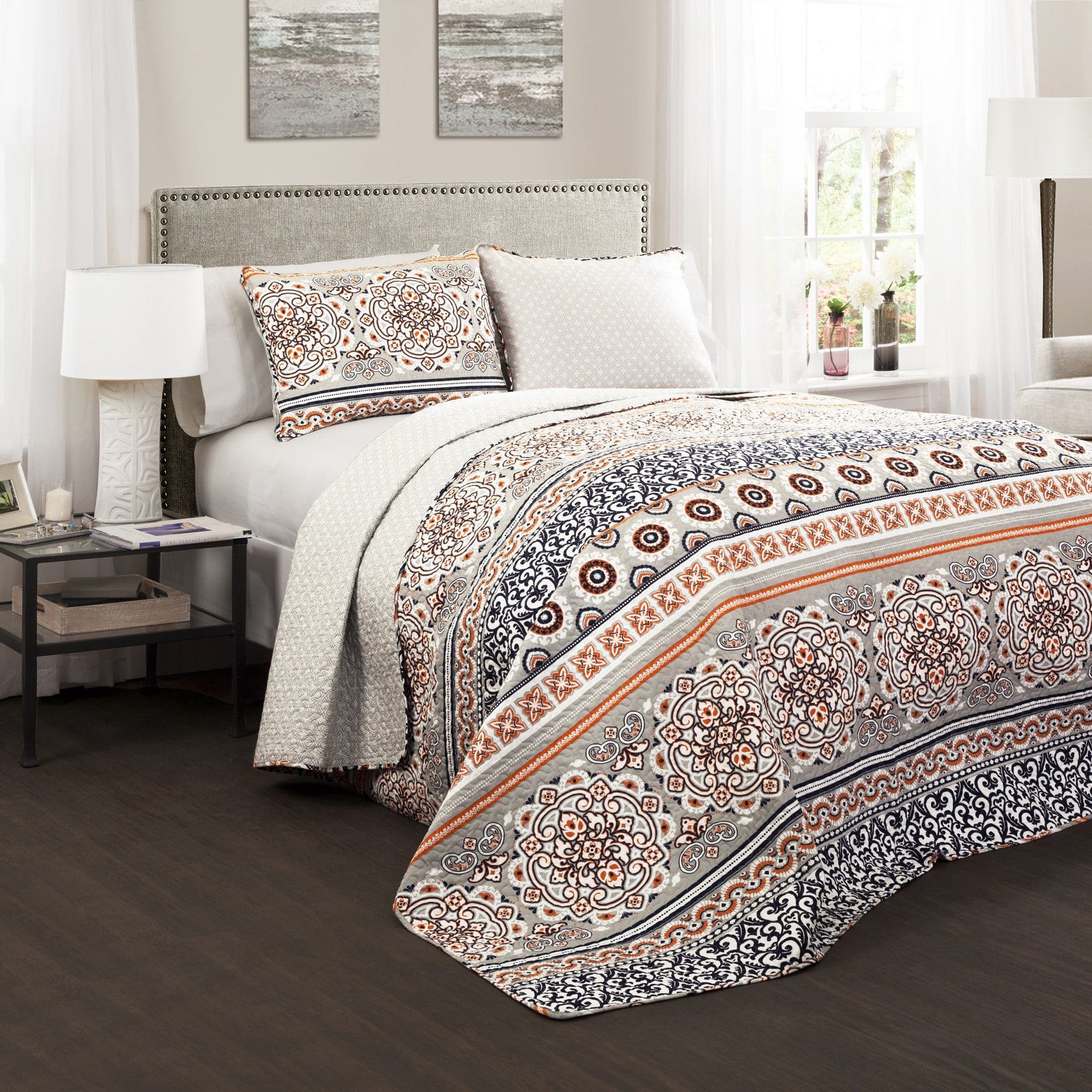 Nesco Stripe 3-Piece Quilt Set - Soft Bedding Comforter with Matching Pillow Shams - Perfect for Master Bedroom, Guest Room & Dorm Decor