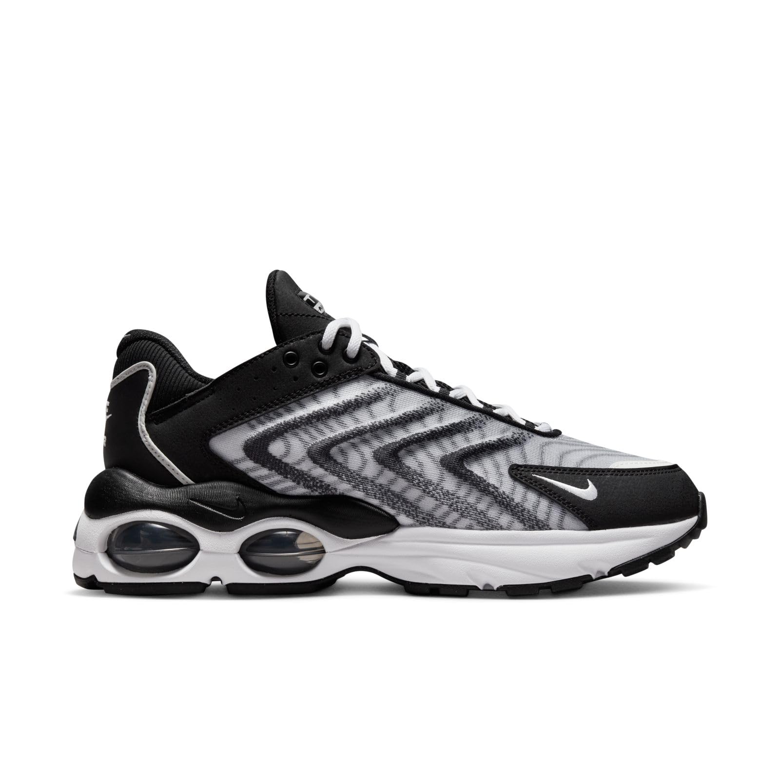 Nike Men's Gymnastics Shoes - Lightweight Sports Shoes for Men - Perfect for Gymnastics, Workouts & Cross Training - Breathable & Flexible Design