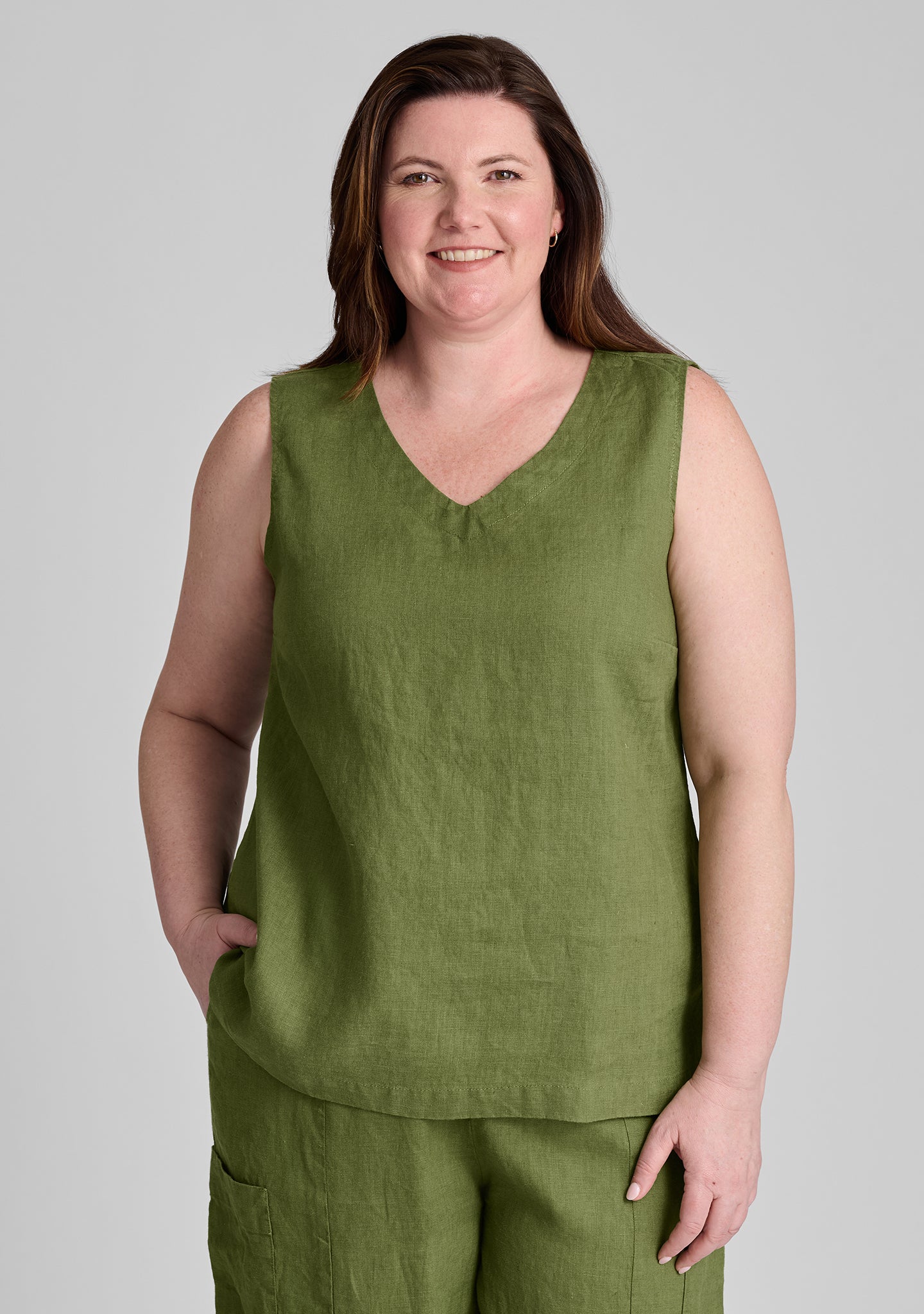 Gem Tank Linen Tank Top for Women - Breathable Summer Casual Sleeveless Shirt - Perfect for Beach, Yoga, and Everyday Wear