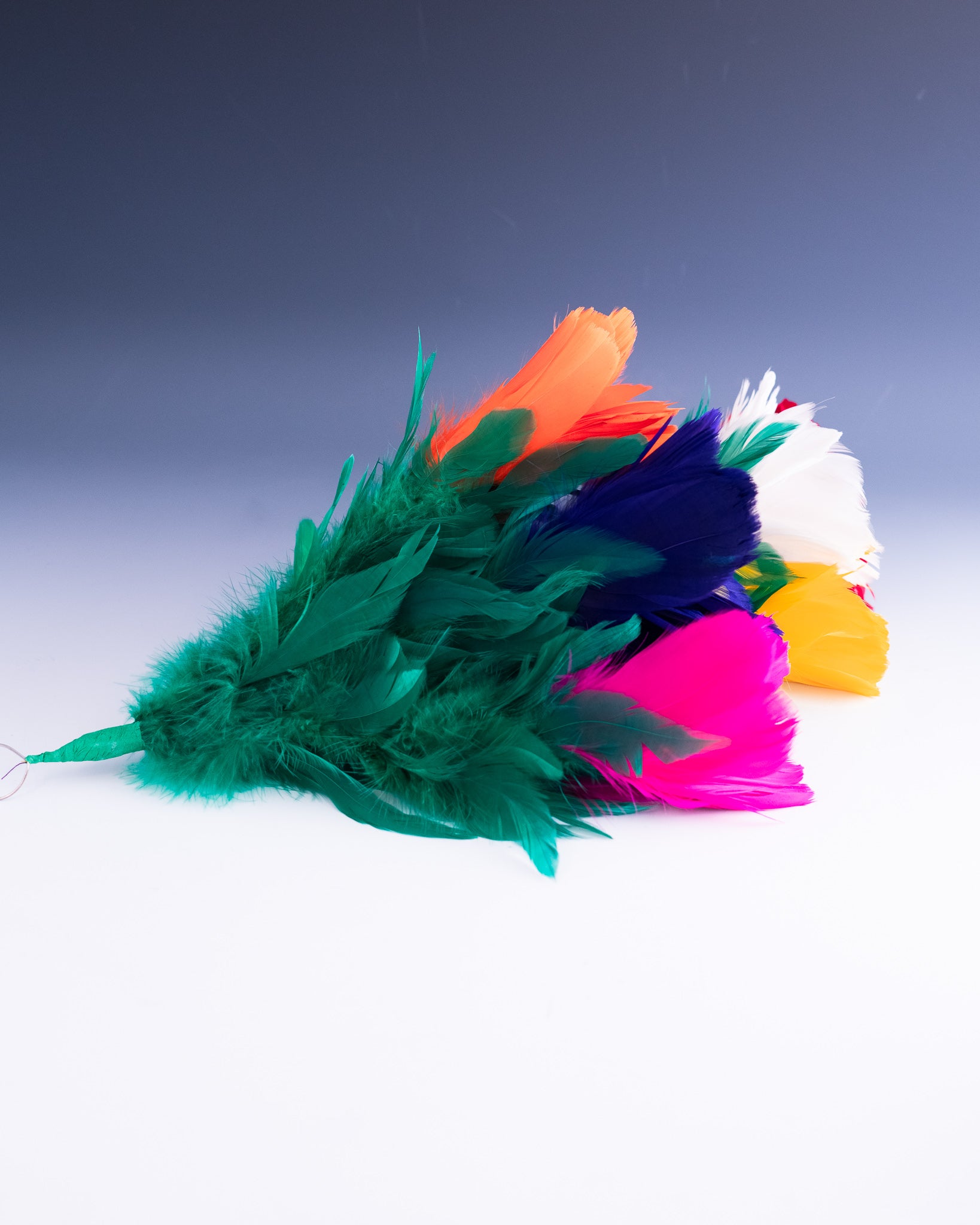 FEATHER FLOWER: 6 BLOOM Artificial Floral Arrangement for Home Decor, Wedding Centerpieces, and Tabletop Displays