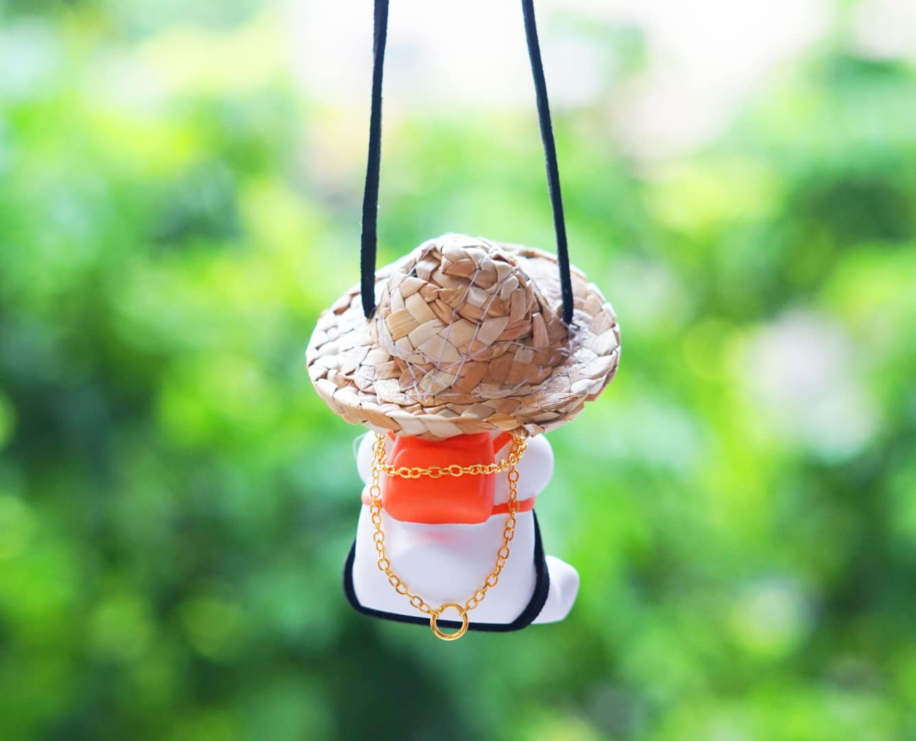 **Cute Swing Duck Car Hanging Ornament - Rear View Mirror Accessories for Cars, Trucks & SUVs - Fun Car Decor for Men, Women & Teens - Perfect for Road Trips & Daily Commutes**