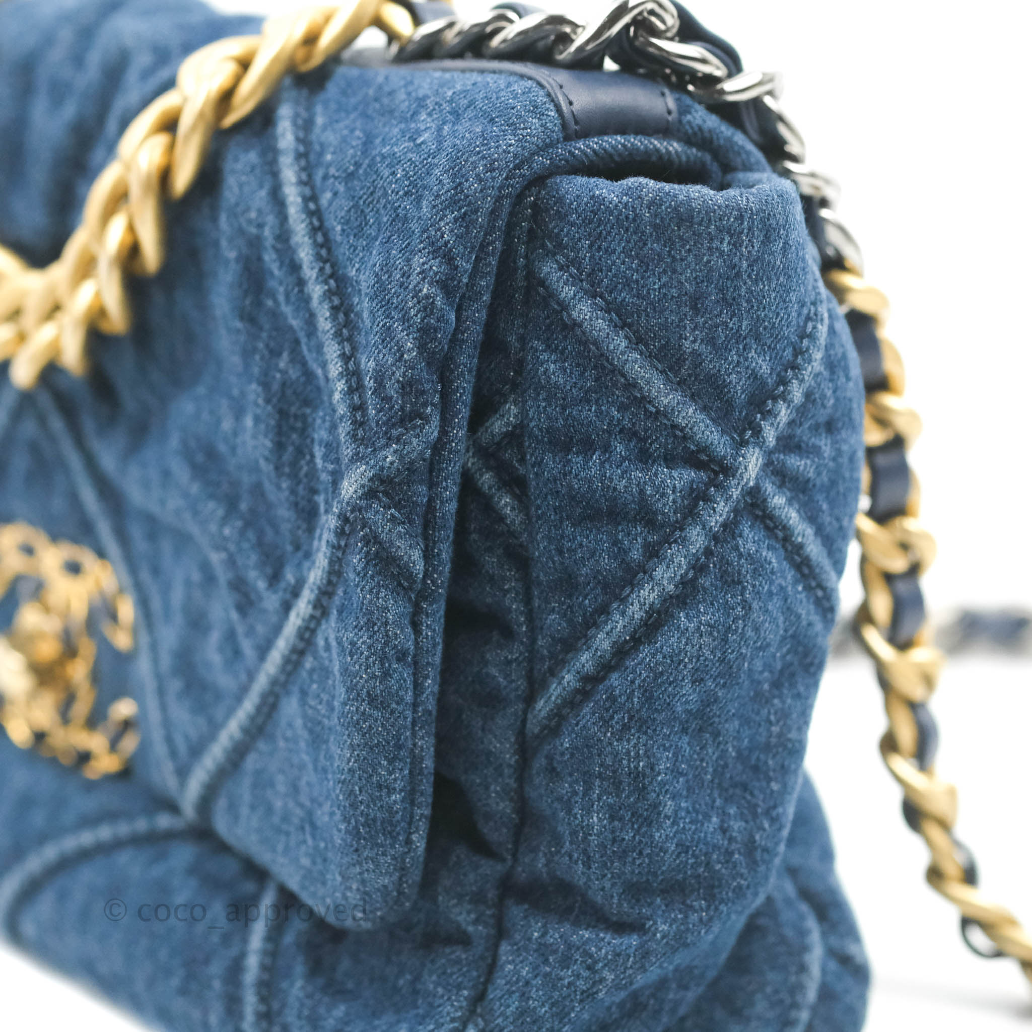 Chanel 19 Small Denim Handbag with Mixed Hardware - Luxury Designer Crossbody Bag for Women, Perfect for Everyday Use & Special Occasions