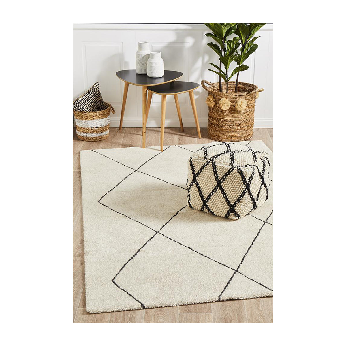 Broadway 931 Ivory Area Rug - Soft & Durable for Living Room, Bedroom, or Office Decor