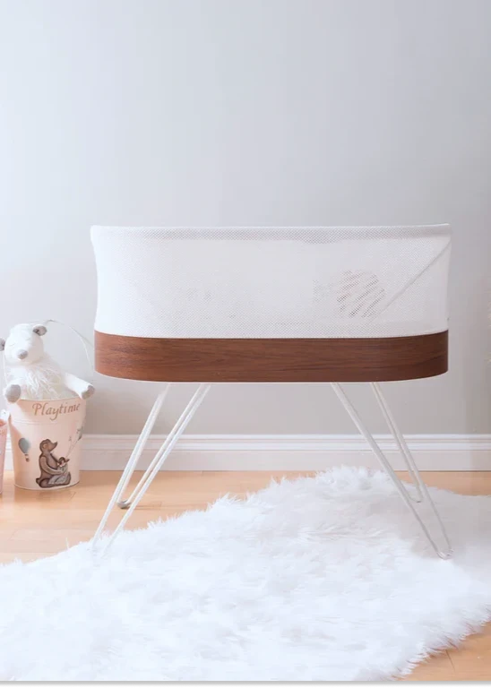 Snoo Smart Sleeper Baby Bassinet - Automatic Rocking & Soothing Crib with White Noise & Swaddling - Perfect for Newborns 0-6 Months - Ideal for Nursery, Bedroom & Travel Use