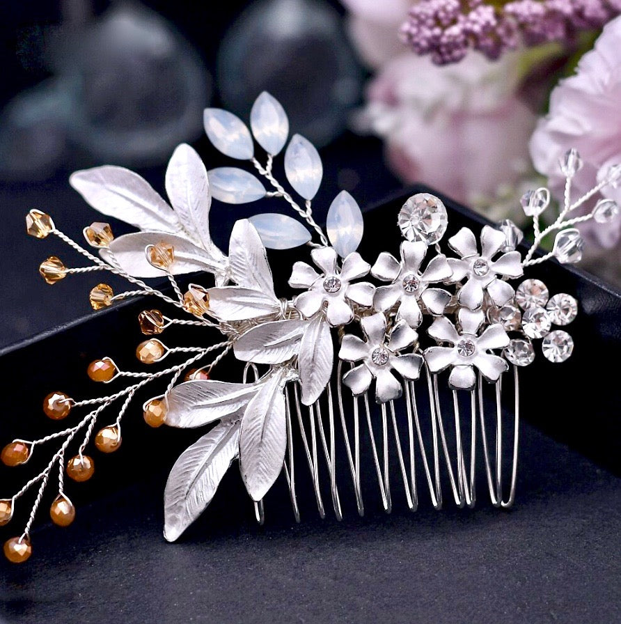 Bohemian Crystal Hair Comb for Women - Elegant Bridal Wedding Hair Accessories in Yellow Gold, Rose Gold & Silver - Perfect for Boho Weddings, Prom & Special Occasions